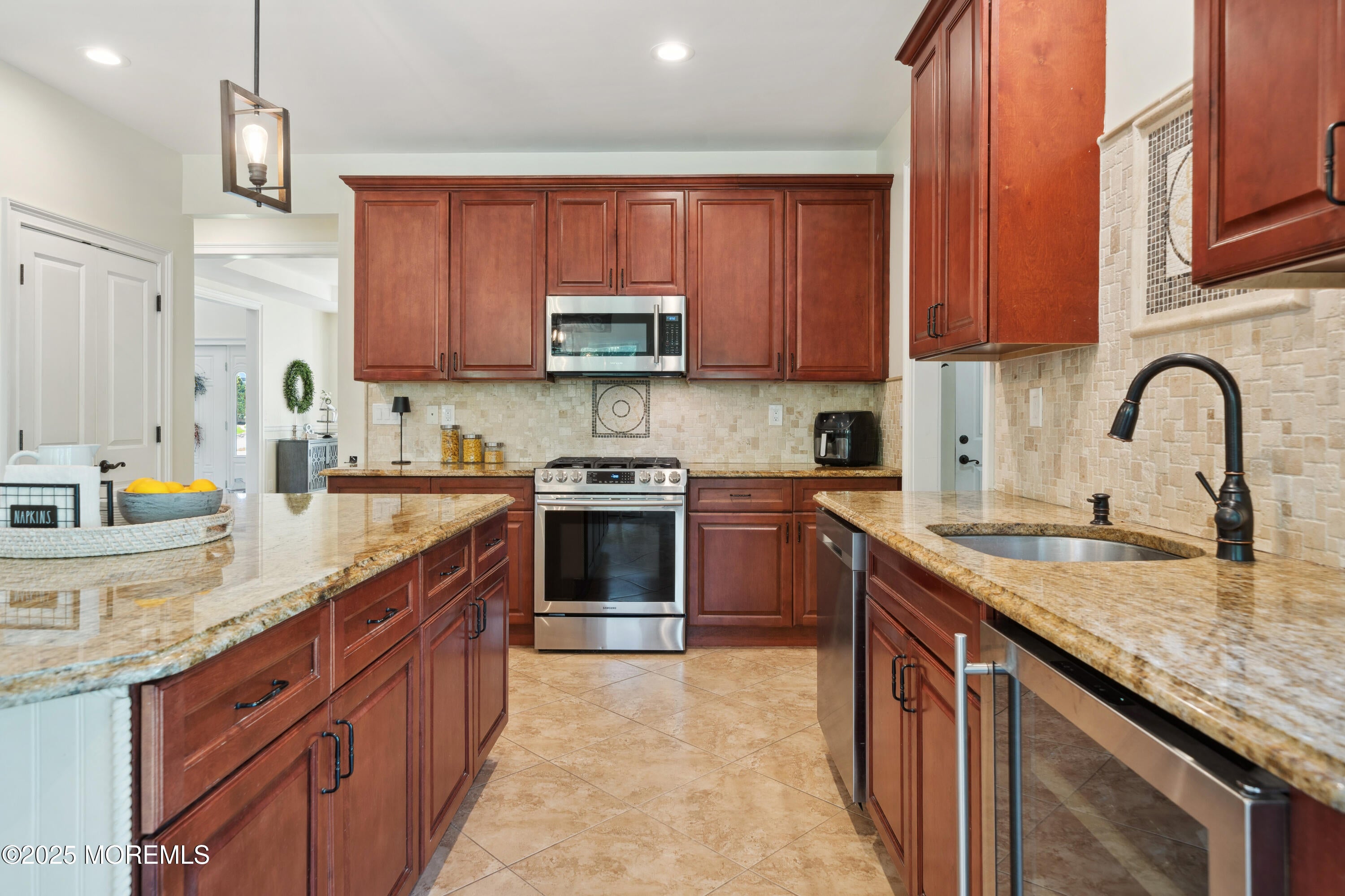 Howell, New Jersey, 07731, United States, 4 Bedrooms Bedrooms, ,3 BathroomsBathrooms,Residential,Active,1903222