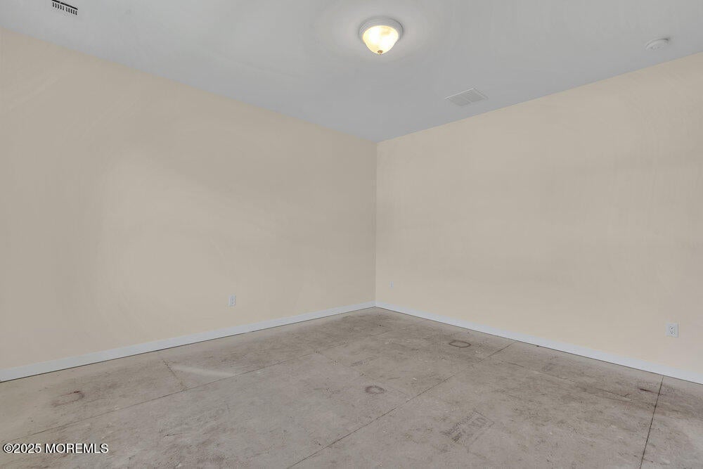 Jackson, New Jersey, 08527, United States, 6 Bedrooms Bedrooms, ,4 BathroomsBathrooms,Residential,Active,1973337