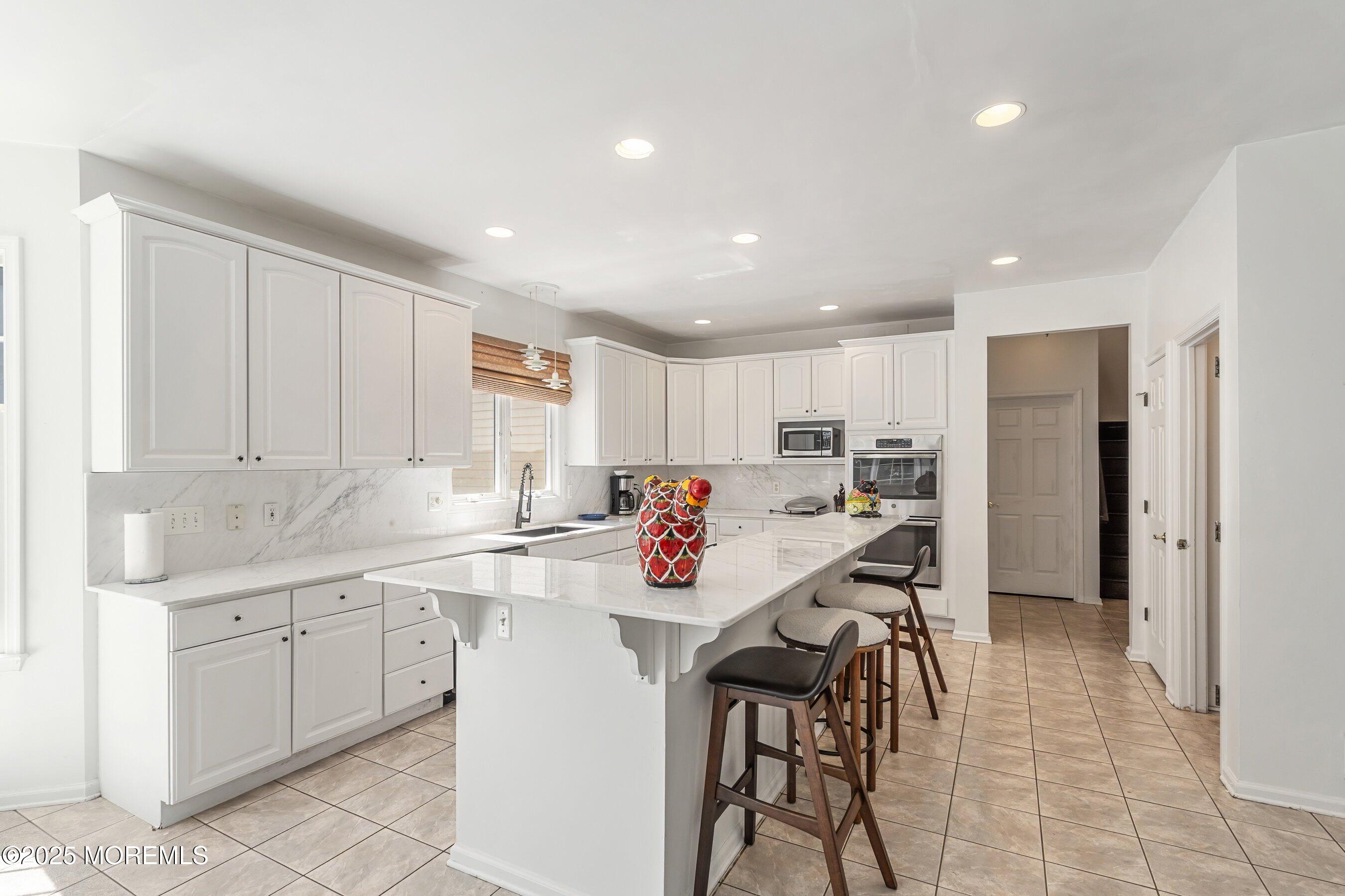 Manasquan, New Jersey, 08736, United States, 6 Bedrooms Bedrooms, ,5 BathroomsBathrooms,Residential,Active,1936615