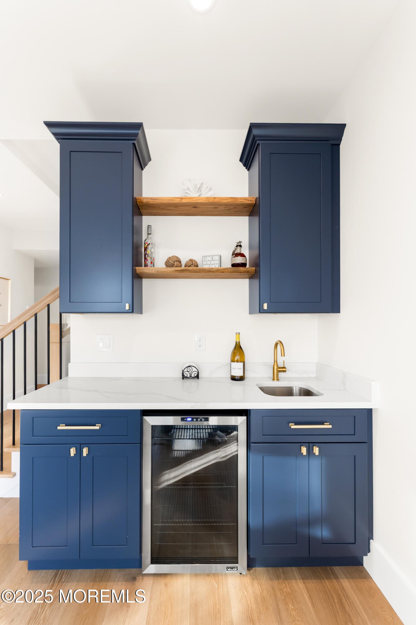 Beach Haven, New Jersey, 08008, United States, 6 Bedrooms Bedrooms, ,6 BathroomsBathrooms,Residential,Active,1969766