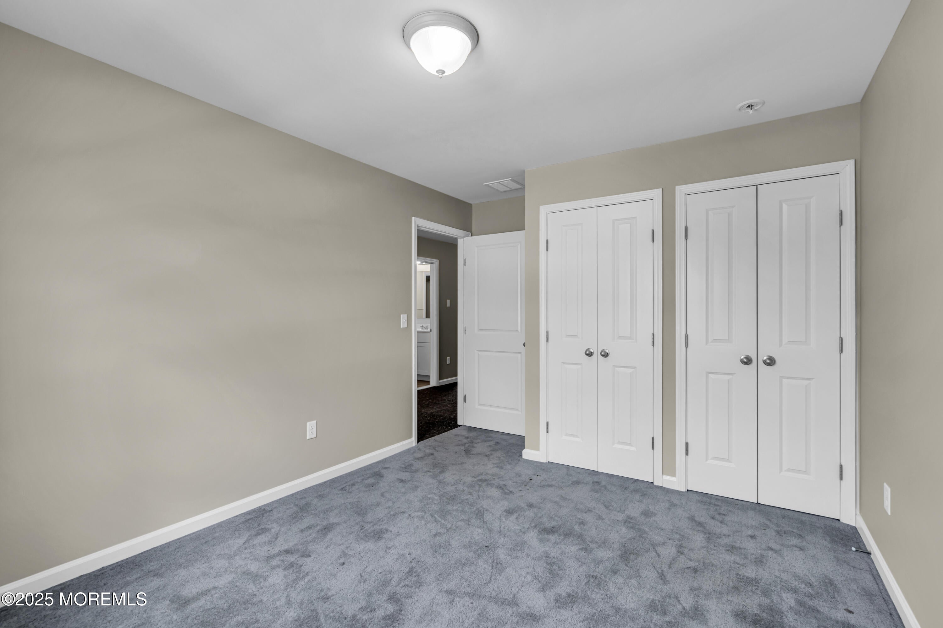 Lakewood, New Jersey, 08701, United States, 5 Bedrooms Bedrooms, ,4 BathroomsBathrooms,Residential,Active,1941365