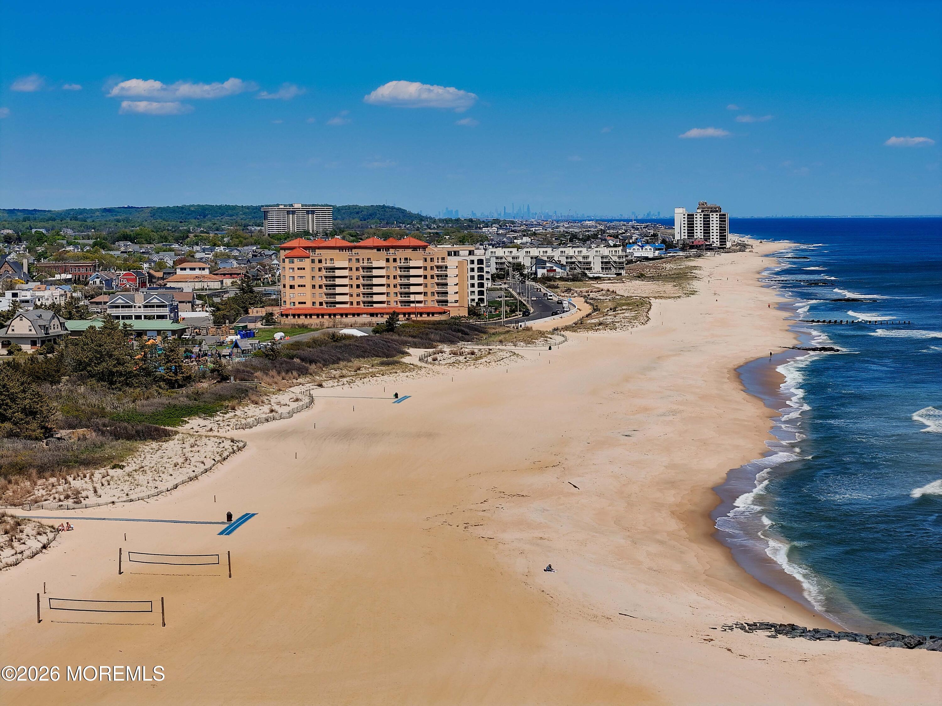 Long Branch, New Jersey, 07740, United States, 3 Bedrooms Bedrooms, ,4 BathroomsBathrooms,Residential,Active,2044541