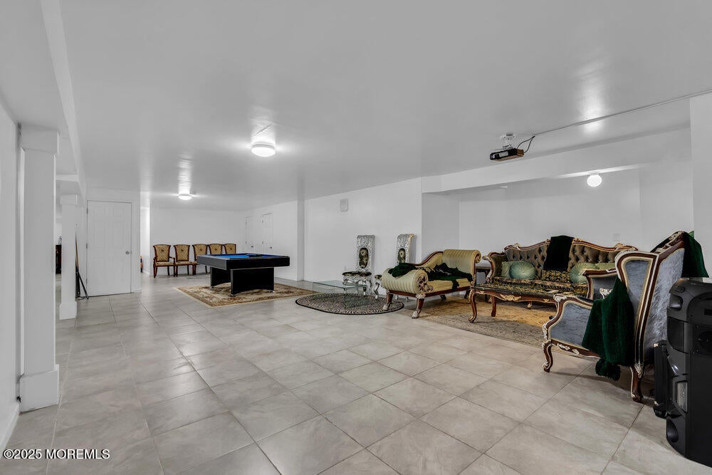 Toms River, New Jersey, 08753, United States, 5 Bedrooms Bedrooms, ,4 BathroomsBathrooms,Residential,Active,1989768