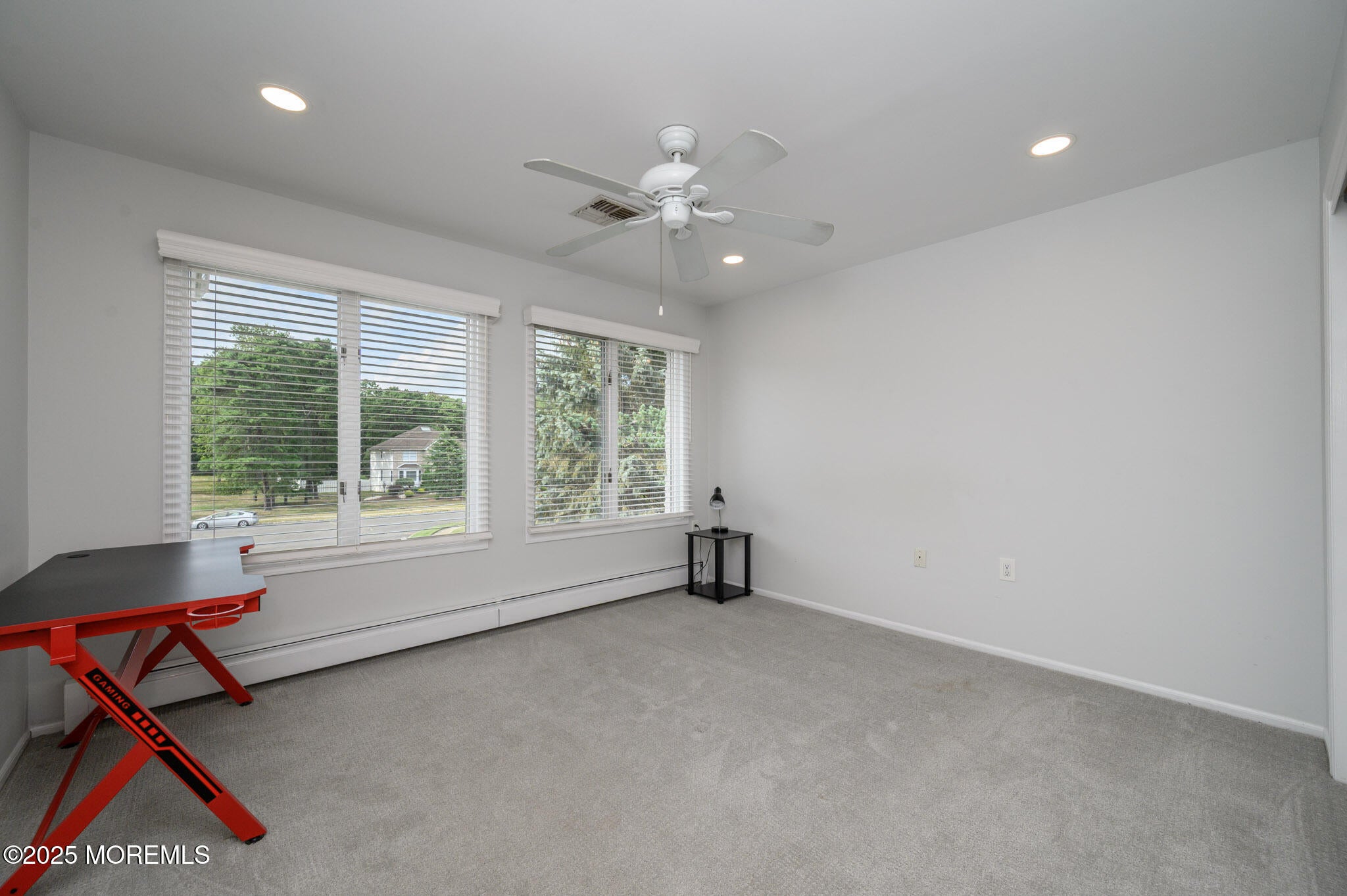 Manalapan, New Jersey, 07726, United States, 6 Bedrooms Bedrooms, ,4 BathroomsBathrooms,Residential,Active,1929411