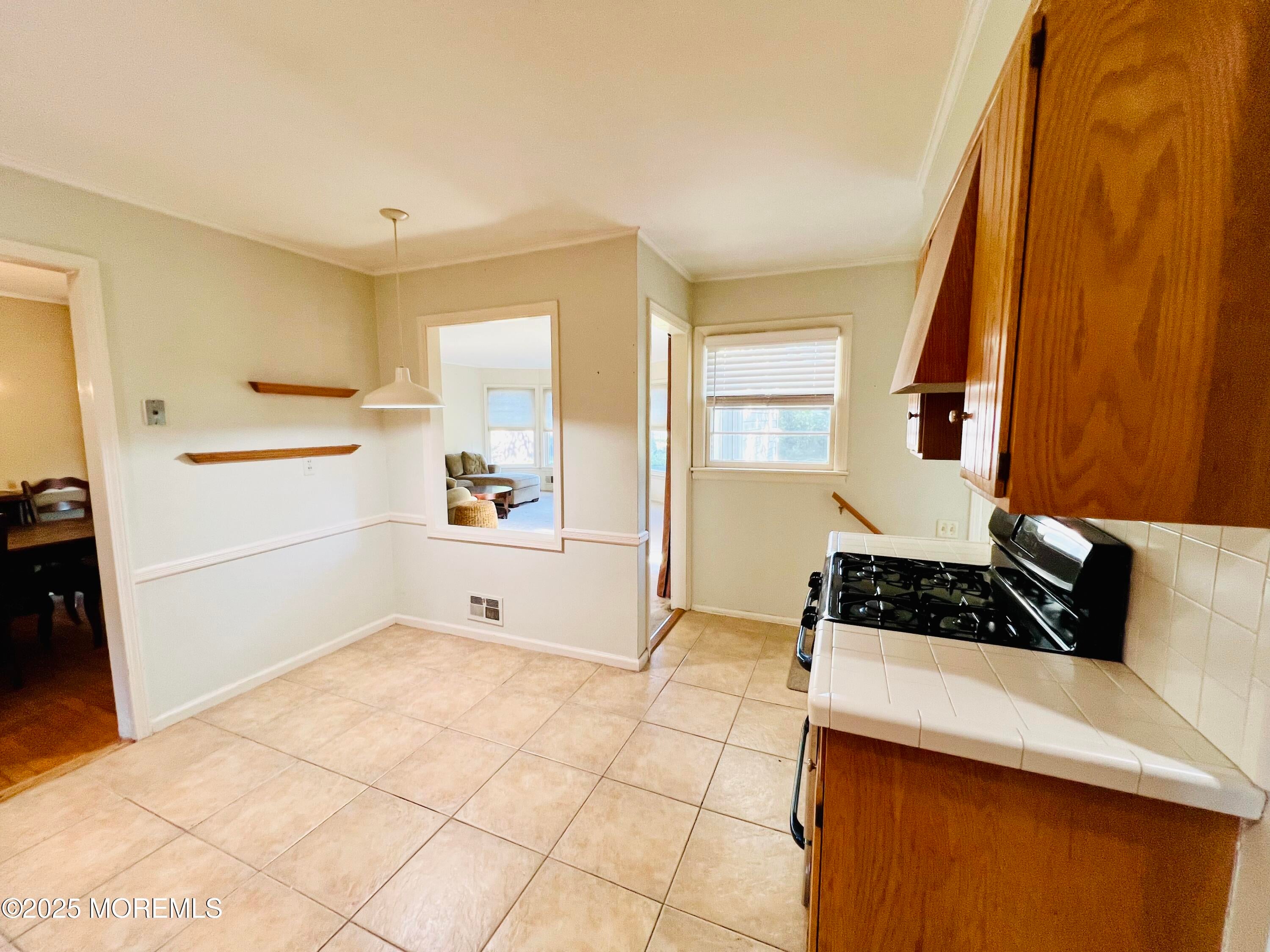 Oakhurst, New Jersey, 07755, United States, 4 Bedrooms Bedrooms, ,2 BathroomsBathrooms,Residential,Active,1905065