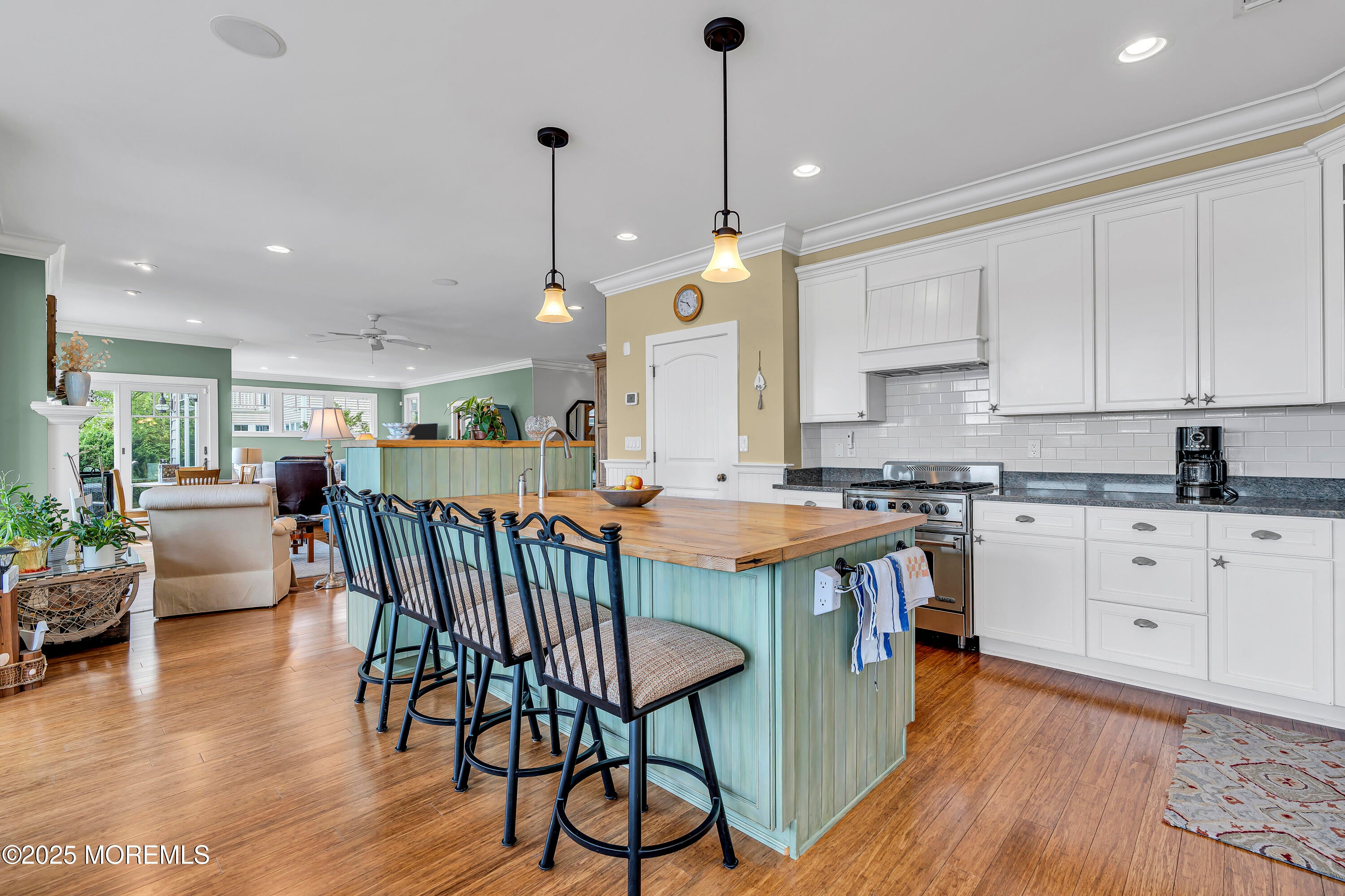 Brick, New Jersey, 08724, United States, 5 Bedrooms Bedrooms, ,3 BathroomsBathrooms,Residential,Pending,1829918