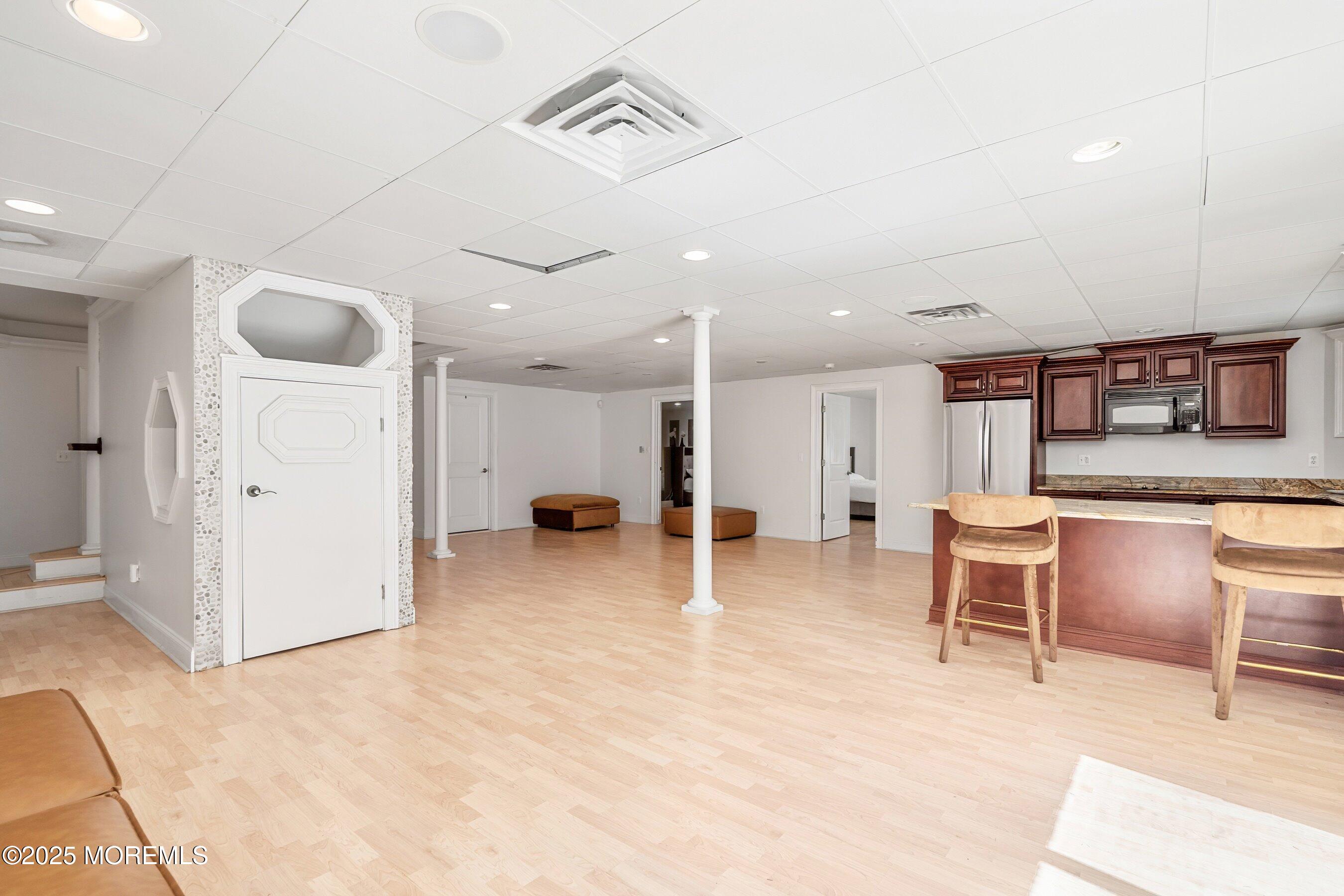 Manasquan, New Jersey, 08736, United States, 6 Bedrooms Bedrooms, ,5 BathroomsBathrooms,Residential,Active,1936615