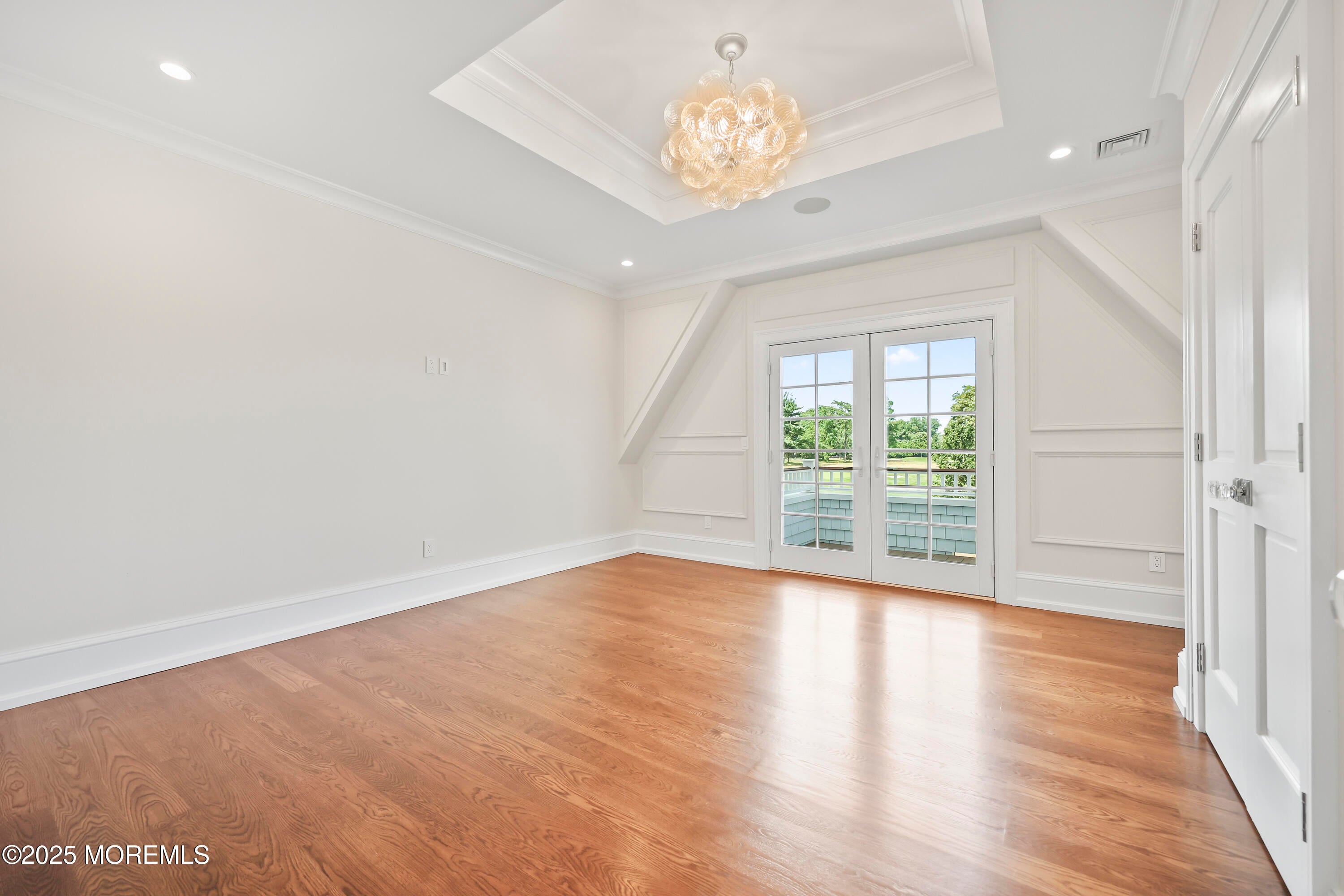 Rumson, New Jersey, 07760, United States, 6 Bedrooms Bedrooms, ,7 BathroomsBathrooms,Residential,Active,1904739