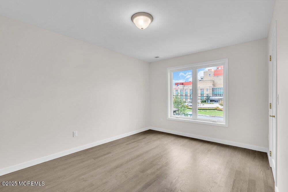 Lakewood, New Jersey, 08701, United States, 5 Bedrooms Bedrooms, ,4 BathroomsBathrooms,Residential,Active,1973269