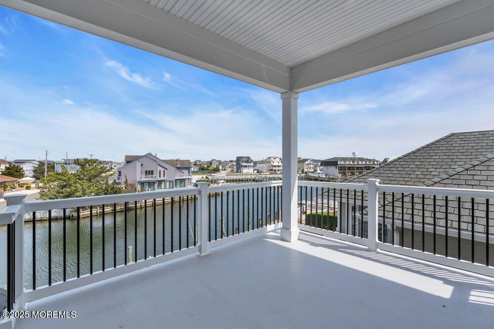 Lavallette, New Jersey, 08735, United States, 6 Bedrooms Bedrooms, ,6 BathroomsBathrooms,Residential,Active,1988716