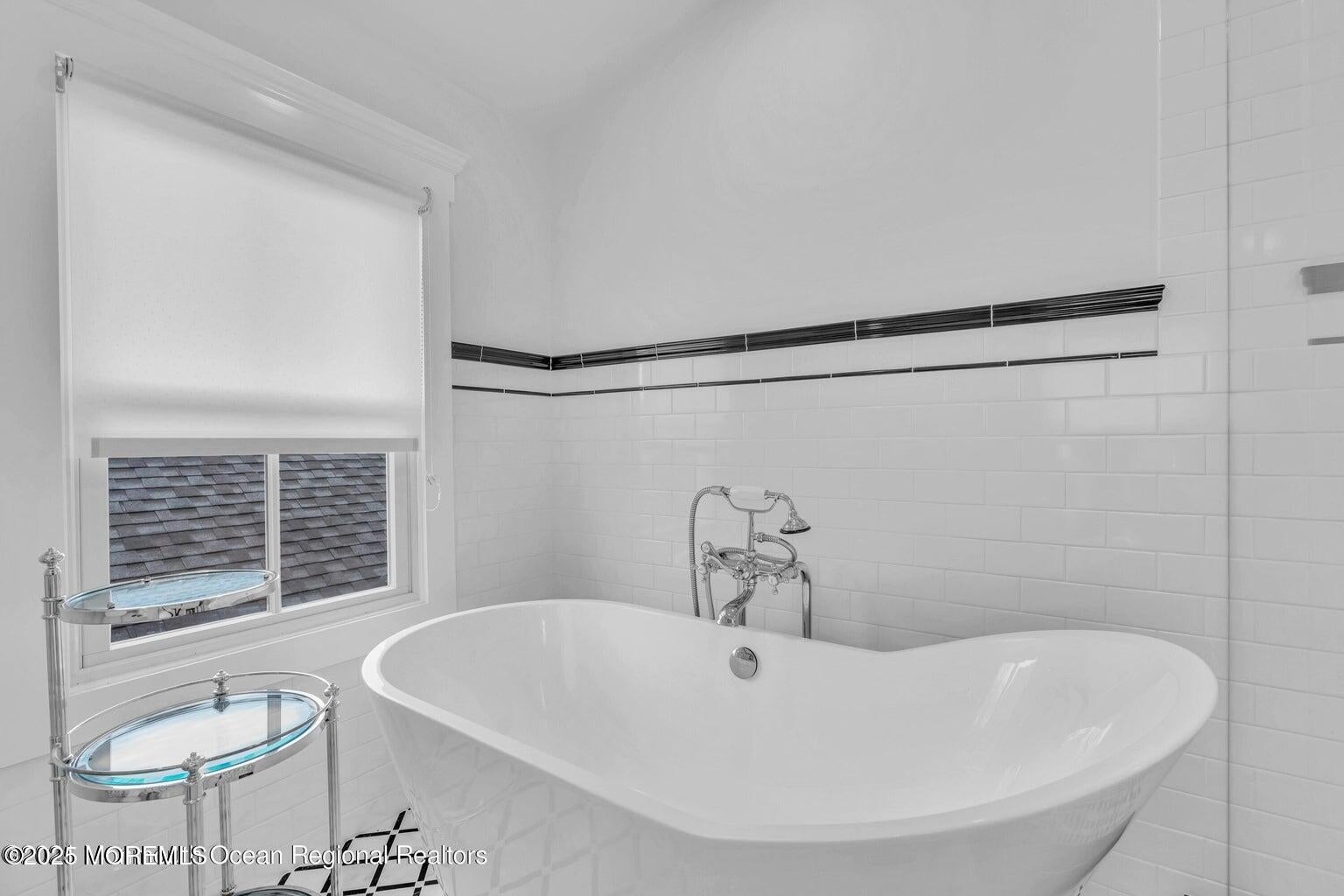 Ocean Grove, New Jersey, 07756, United States, 4 Bedrooms Bedrooms, ,3 BathroomsBathrooms,Residential,Active,1985599