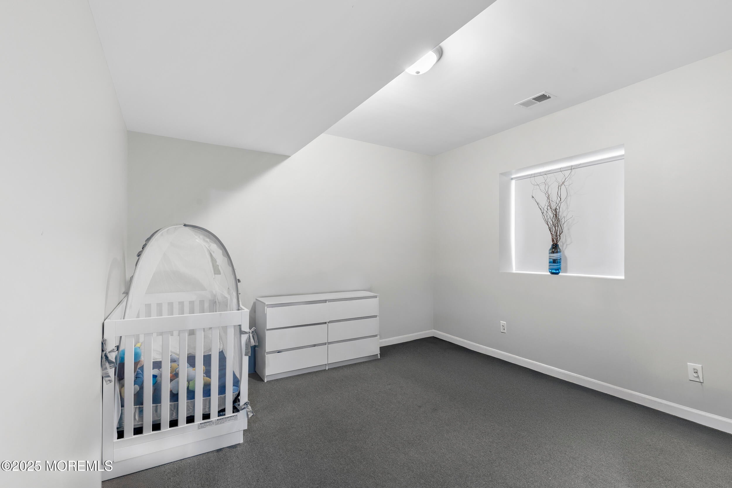 Lakewood, New Jersey, 08701, United States, 10 Bedrooms Bedrooms, ,6 BathroomsBathrooms,Residential,Pending,1973270