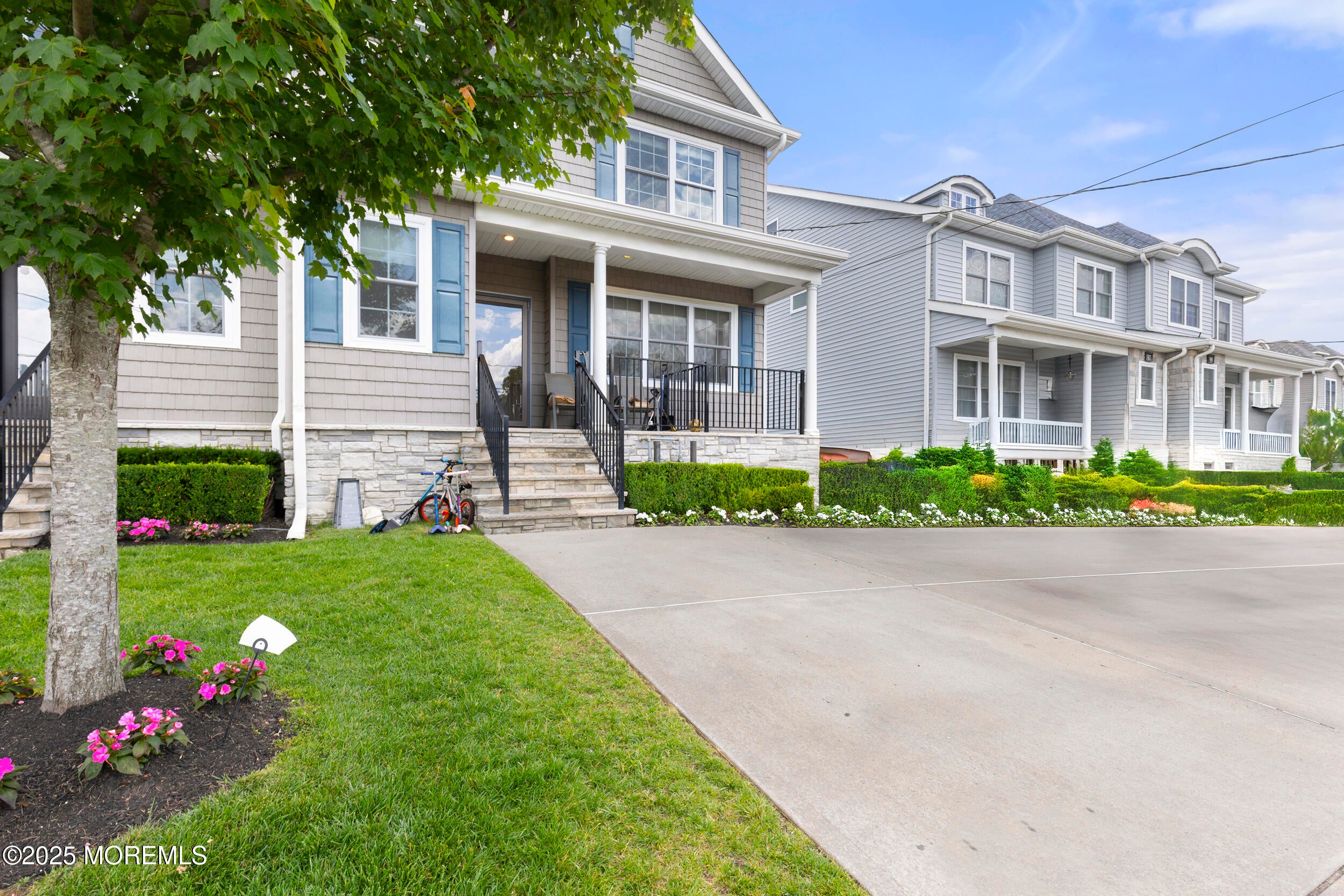 Lakewood, New Jersey, 08701, United States, 10 Bedrooms Bedrooms, ,6 BathroomsBathrooms,Residential,Pending,1973270