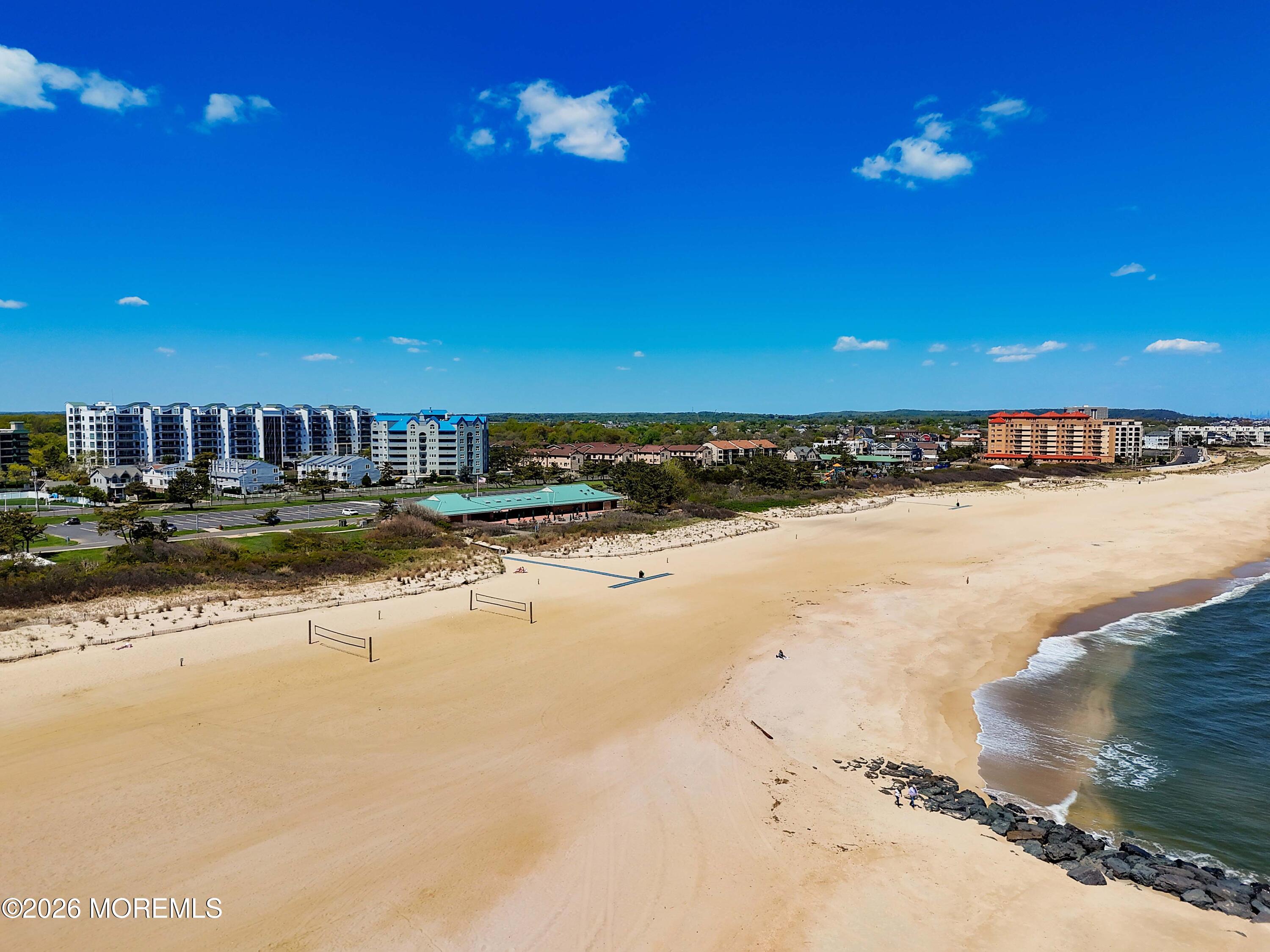 Long Branch, New Jersey, 07740, United States, 3 Bedrooms Bedrooms, ,4 BathroomsBathrooms,Residential,Active,2044541