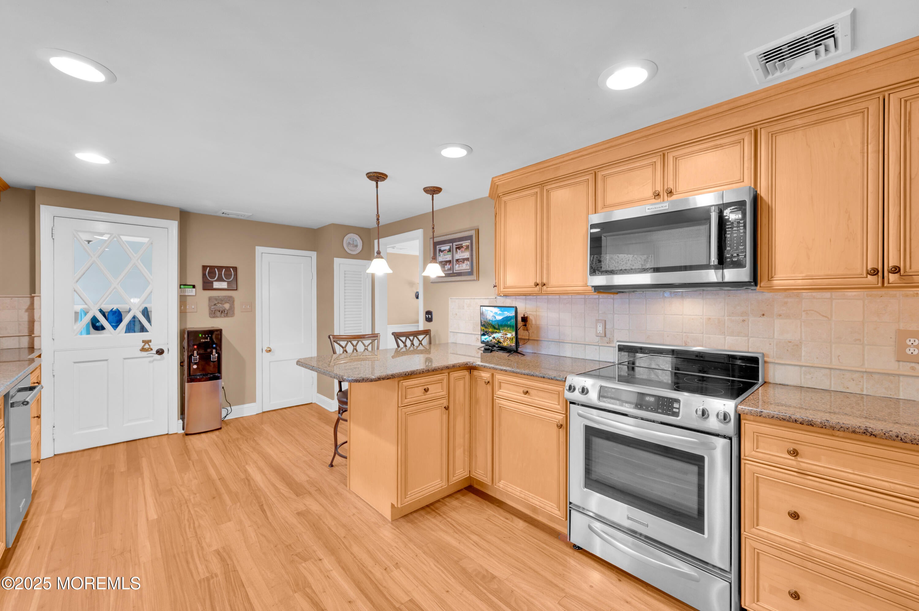 Freehold, New Jersey, 07728, United States, 3 Bedrooms Bedrooms, ,3 BathroomsBathrooms,Residential,Active,1922276