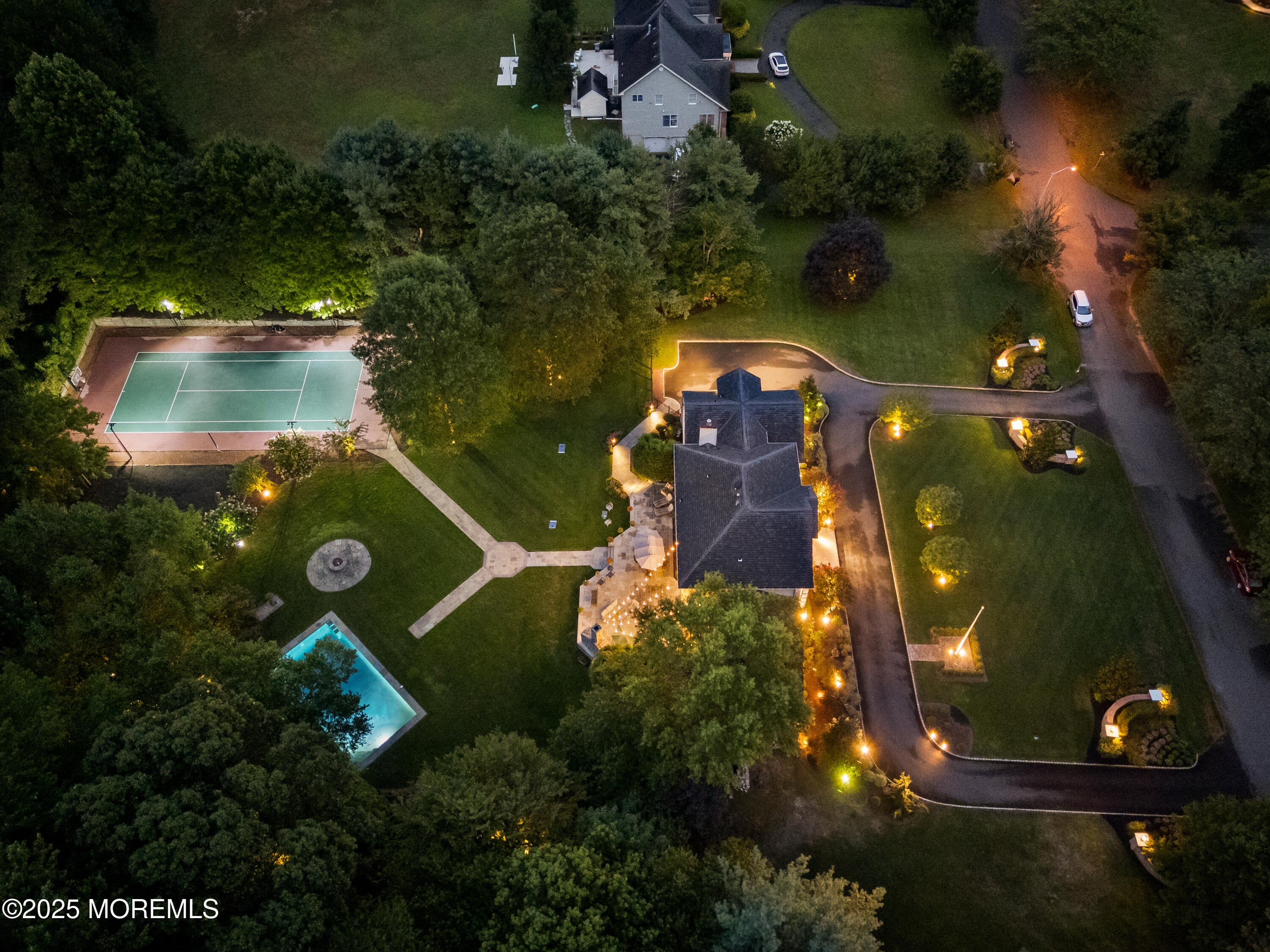 Millstone, New Jersey, 08535, United States, 5 Bedrooms Bedrooms, ,4 BathroomsBathrooms,Residential,Active,2008702