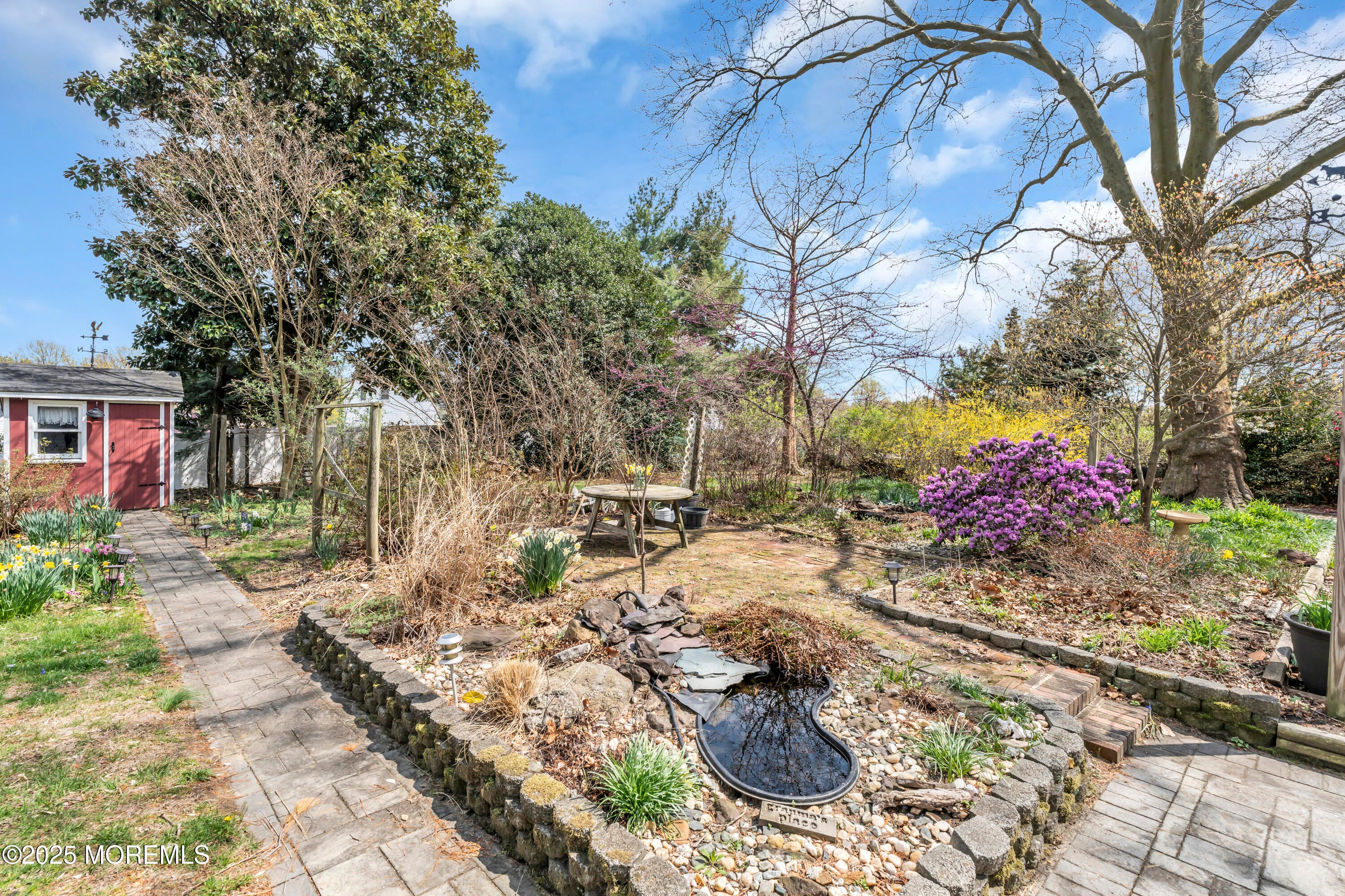 Hazlet, New Jersey, 07730, United States, 4 Bedrooms Bedrooms, ,2 BathroomsBathrooms,Residential,Active,1973535