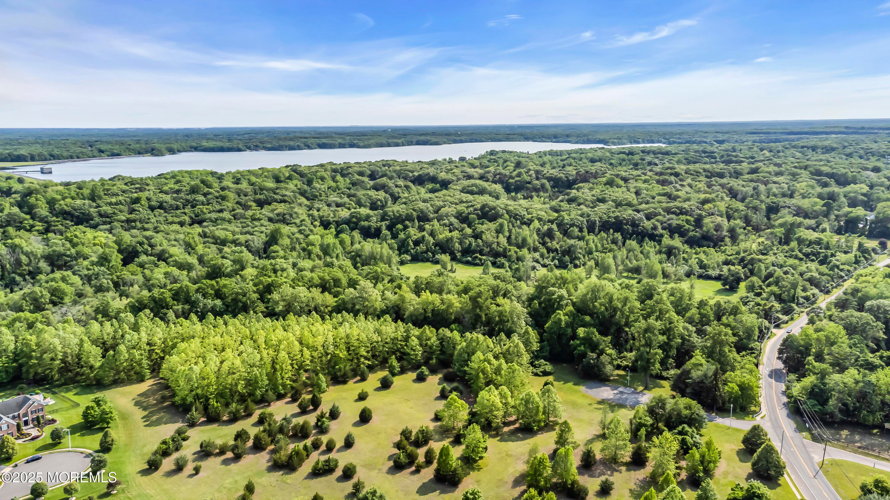 Farmingdale, New Jersey, 07727, United States, 4 Bedrooms Bedrooms, ,5 BathroomsBathrooms,Residential,Active,1868149