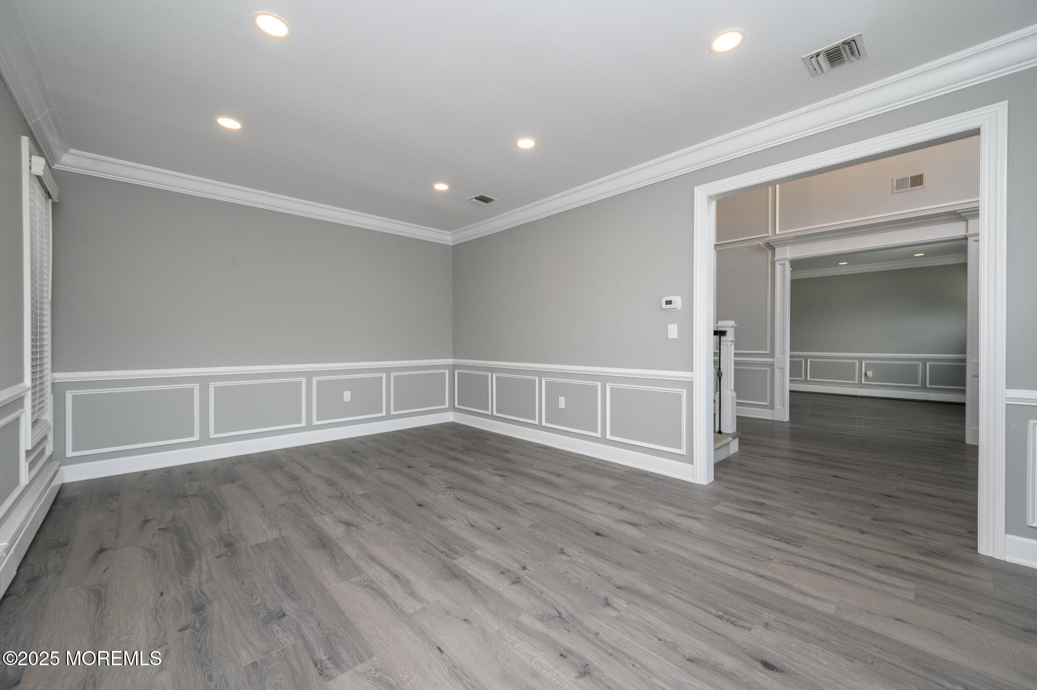 Manalapan, New Jersey, 07726, United States, 6 Bedrooms Bedrooms, ,4 BathroomsBathrooms,Residential,Active,1929411