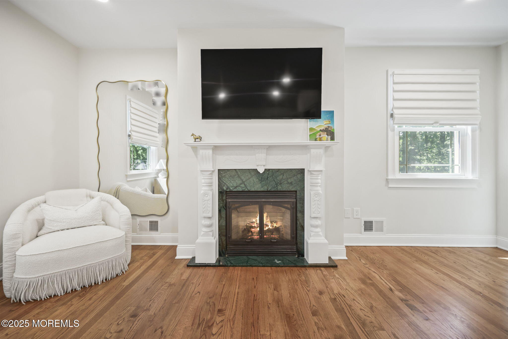 Colts Neck, New Jersey, 07722, United States, 3 Bedrooms Bedrooms, ,3 BathroomsBathrooms,Residential,Active,1941385