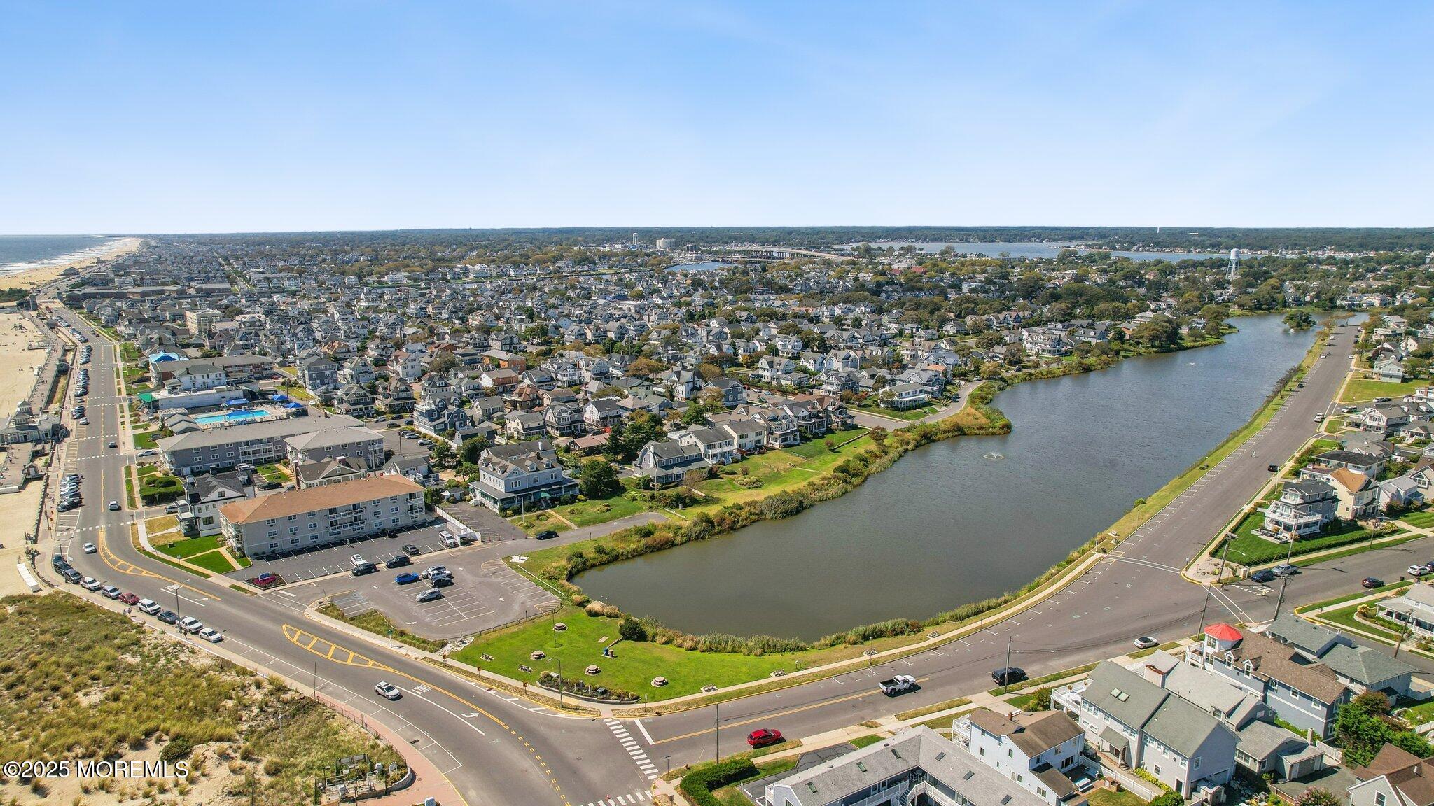 Avon-By-The-Sea, New Jersey, 07717, United States, 5 Bedrooms Bedrooms, ,5 BathroomsBathrooms,Residential,Active,1953262