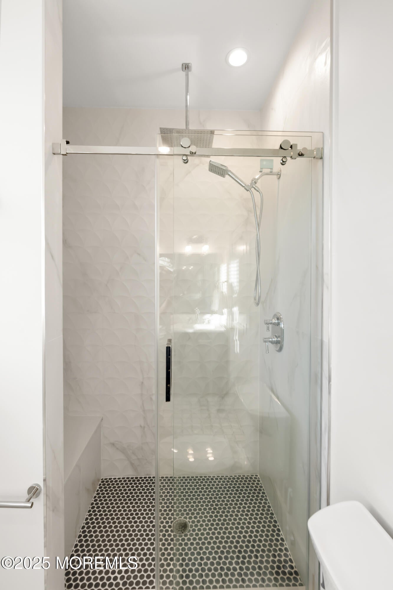 Beach Haven, New Jersey, 08008, United States, 6 Bedrooms Bedrooms, ,6 BathroomsBathrooms,Residential,Active,1969766