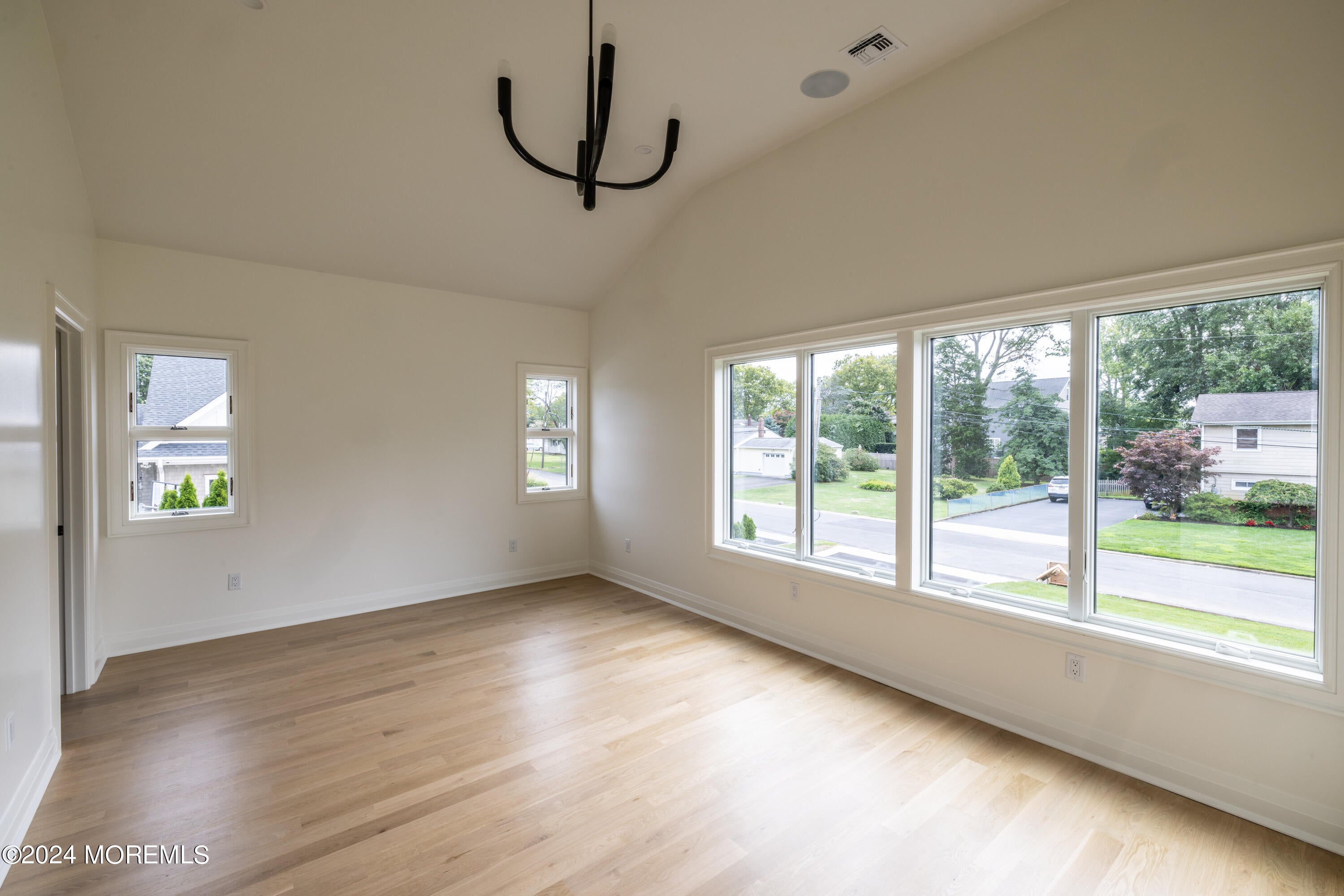 Oceanport, New Jersey, 07757, United States, 5 Bedrooms Bedrooms, ,5 BathroomsBathrooms,Residential,Active,1953251