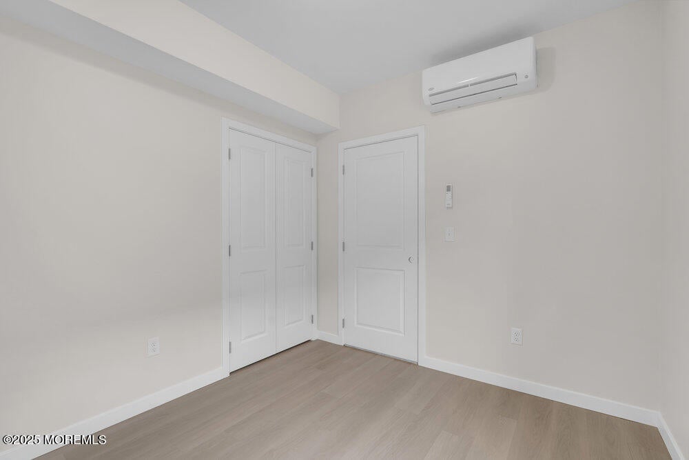 Lakewood, New Jersey, 08701, United States, 5 Bedrooms Bedrooms, ,4 BathroomsBathrooms,Residential,Active,1973269