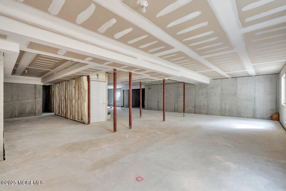 Jackson, New Jersey, 08527, United States, 6 Bedrooms Bedrooms, ,4 BathroomsBathrooms,Residential,Active,2007039