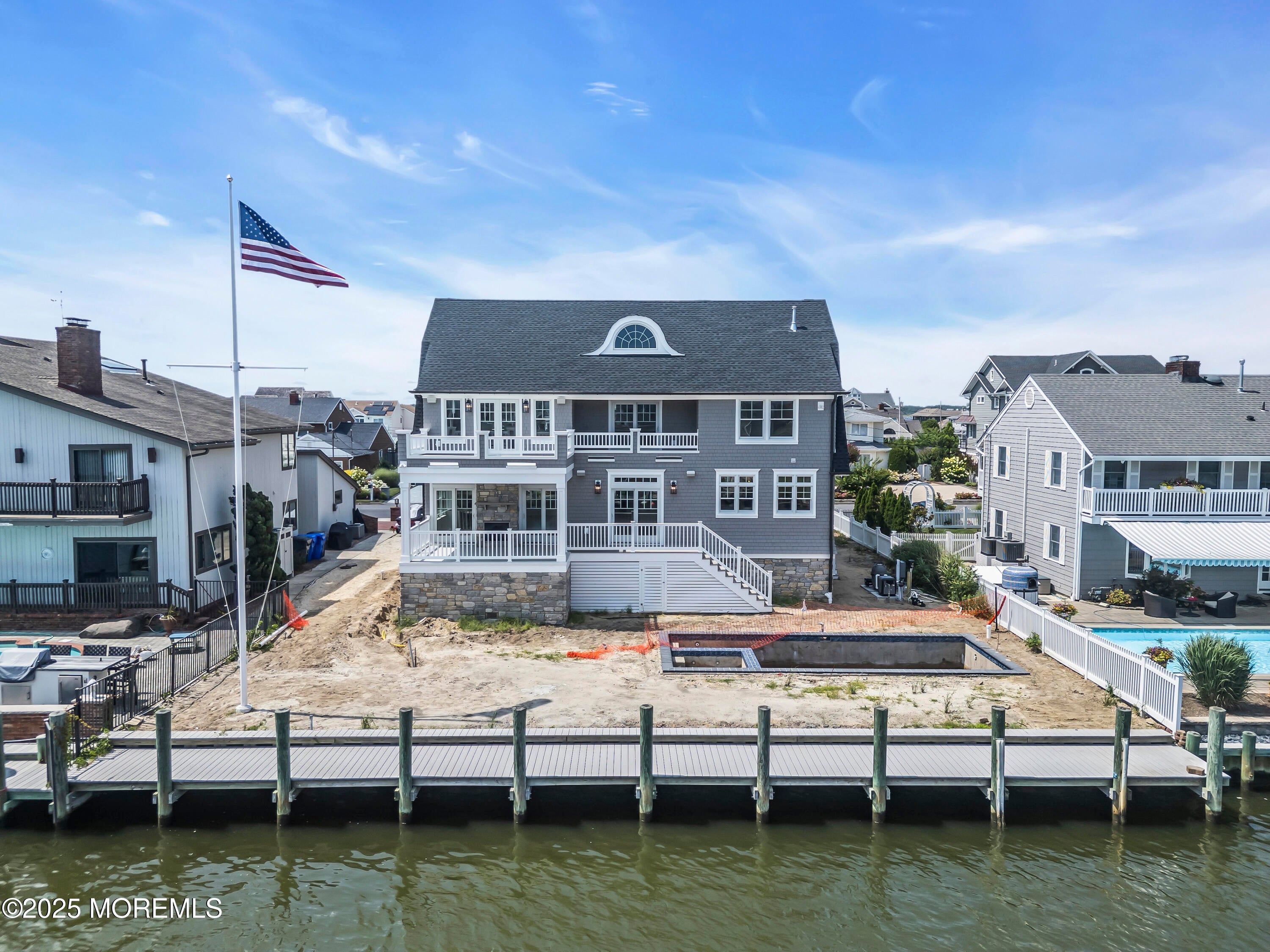 Mantoloking, New Jersey, 08738, United States, 6 Bedrooms Bedrooms, ,6 BathroomsBathrooms,Residential,Active,1904143
