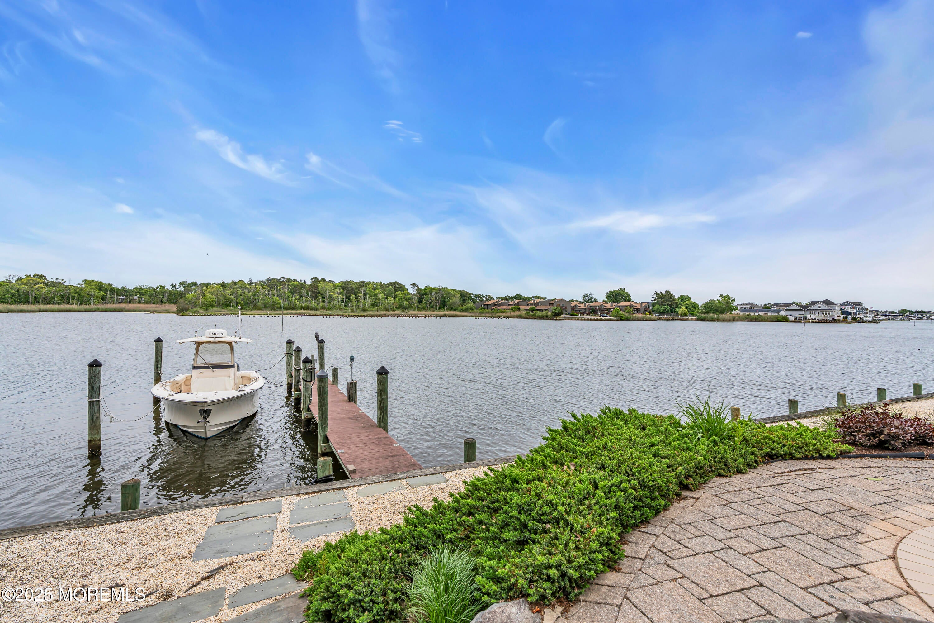 Brick, New Jersey, 08724, United States, 5 Bedrooms Bedrooms, ,3 BathroomsBathrooms,Residential,Pending,1829918