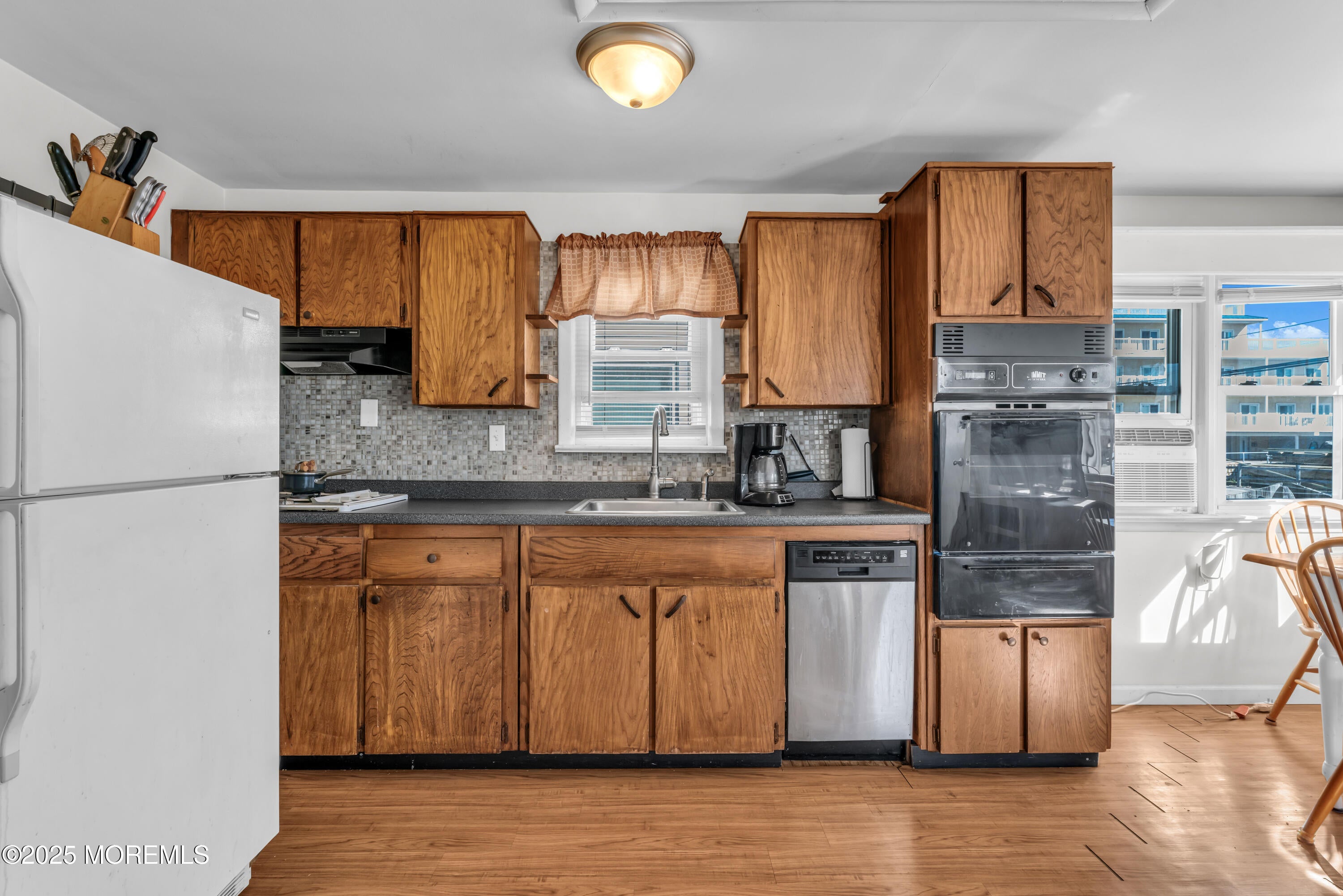 Seaside Heights, New Jersey, 08751, United States, 4 Bedrooms Bedrooms, ,3 BathroomsBathrooms,Residential,Active,1964292