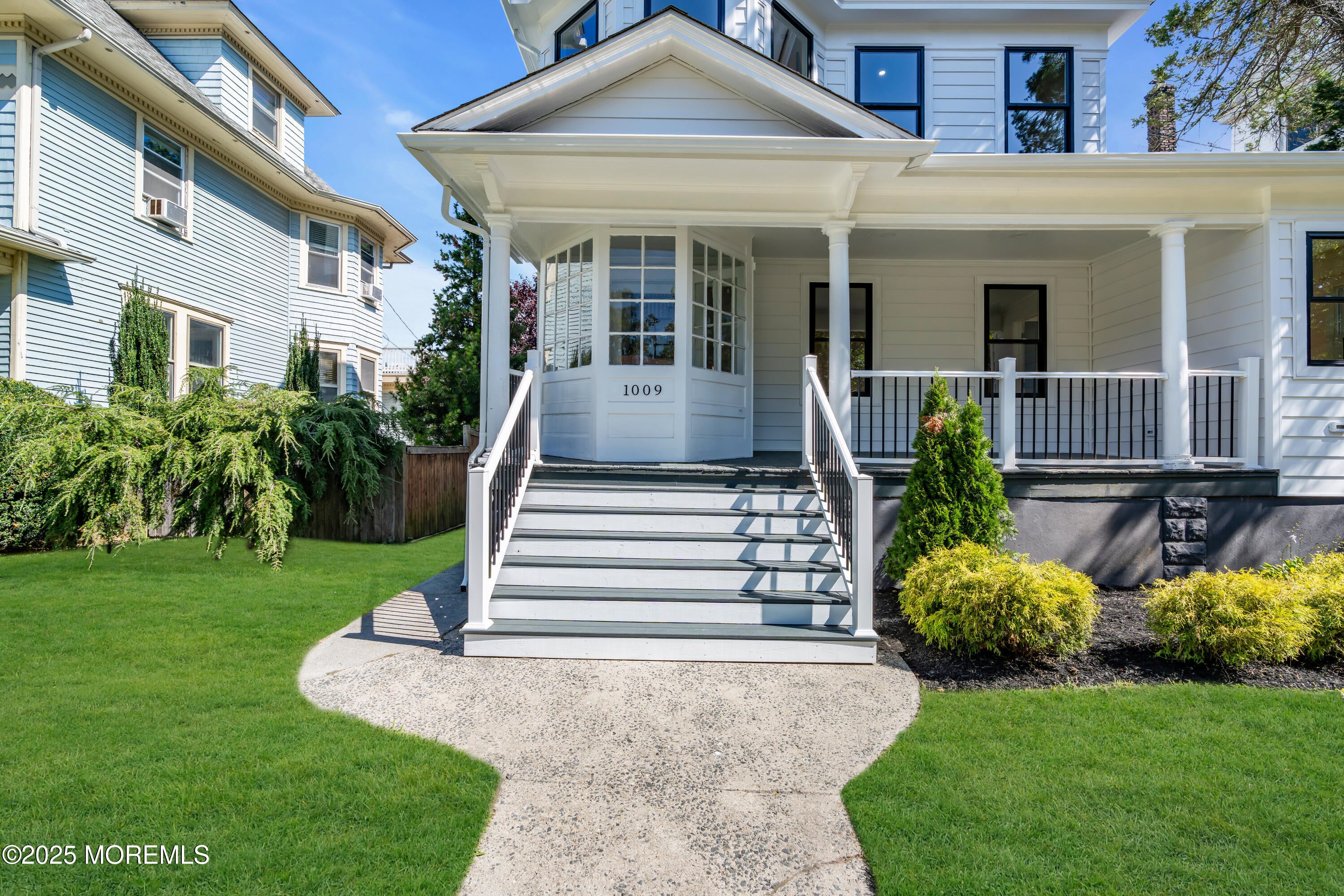 Asbury Park, New Jersey, 07712, United States, 6 Bedrooms Bedrooms, ,4 BathroomsBathrooms,Residential,Active,1929708