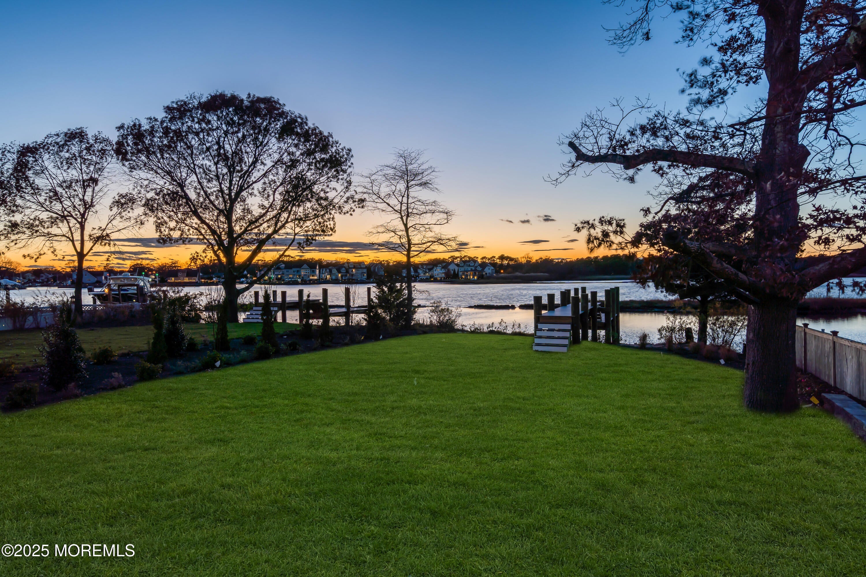 Point Pleasant, New Jersey, 08742, United States, 5 Bedrooms Bedrooms, ,4 BathroomsBathrooms,Residential,Active,1992294