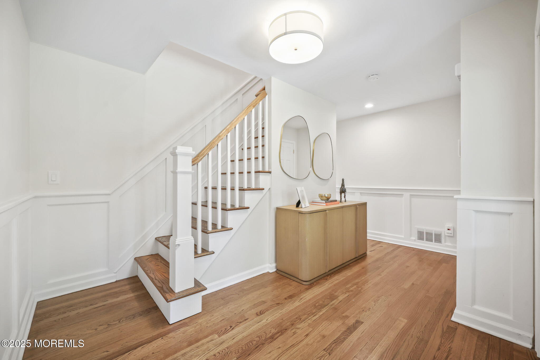 Colts Neck, New Jersey, 07722, United States, 3 Bedrooms Bedrooms, ,3 BathroomsBathrooms,Residential,Active,1941385