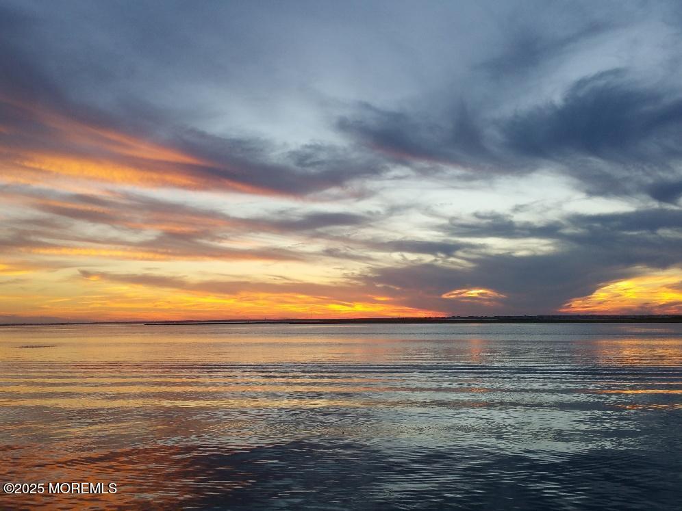 Barnegat Light, New Jersey, 08006, United States, 4 Bedrooms Bedrooms, ,2 BathroomsBathrooms,Residential,Active,1841285