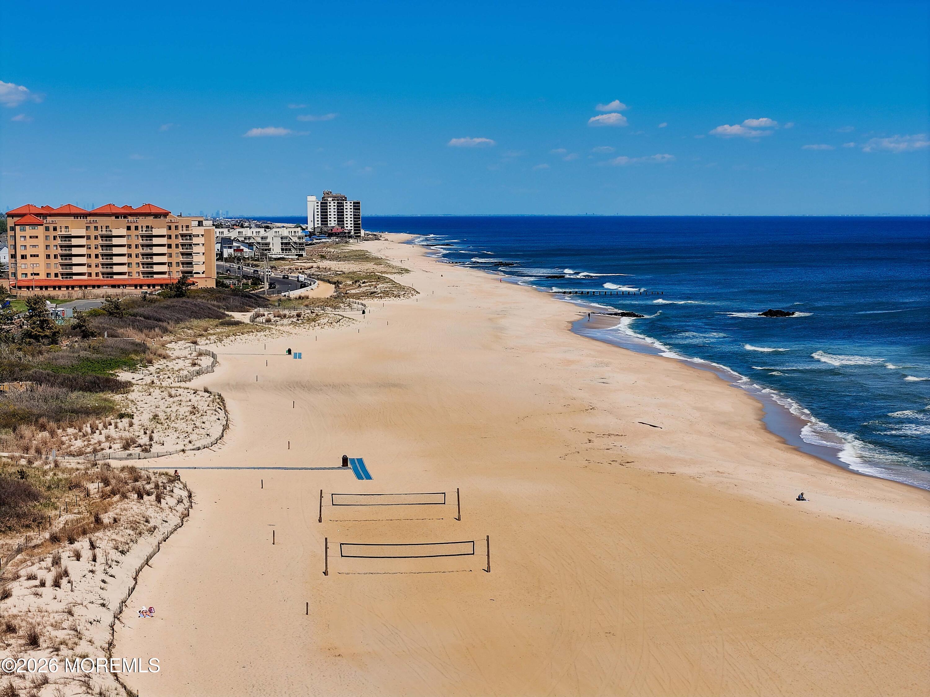Long Branch, New Jersey, 07740, United States, 3 Bedrooms Bedrooms, ,4 BathroomsBathrooms,Residential,Active,2044541
