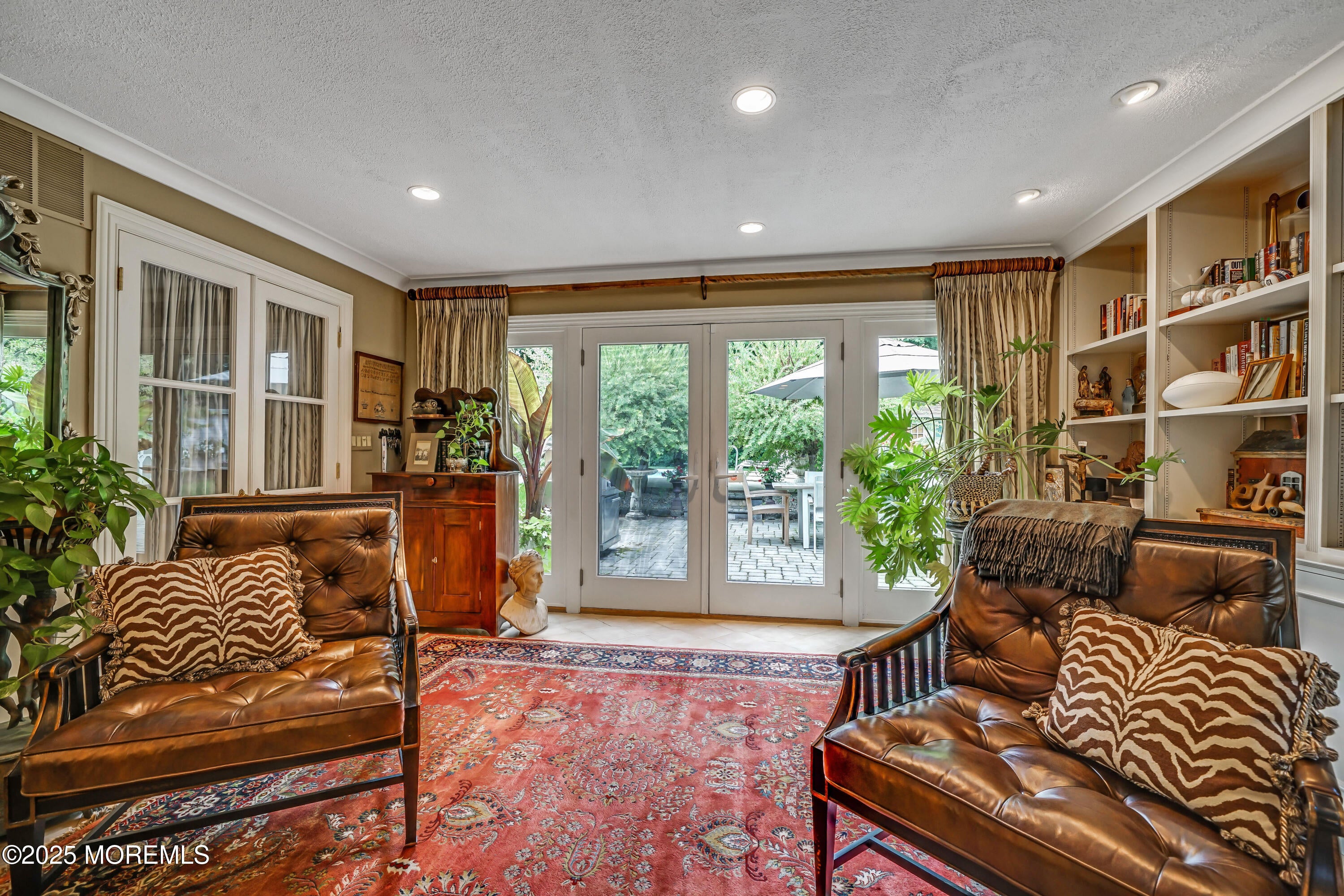 Long Branch, New Jersey, 07740, United States, 3 Bedrooms Bedrooms, ,3 BathroomsBathrooms,Residential,Active,1967130