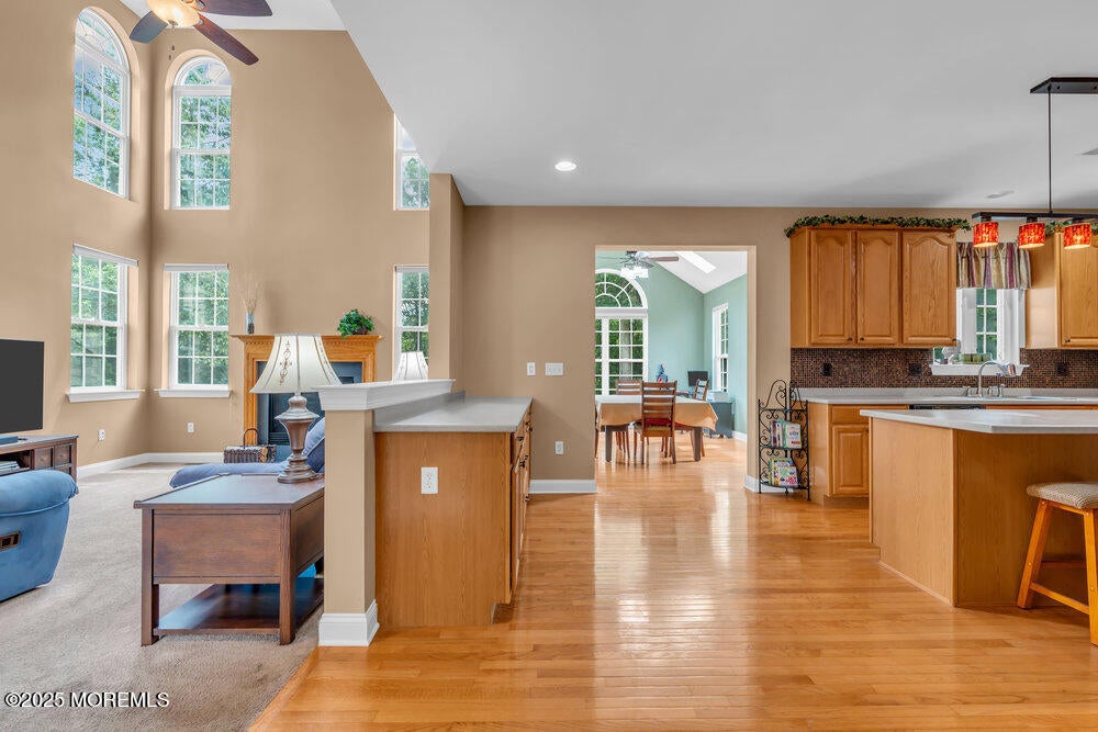 Manalapan, New Jersey, 07726, United States, 4 Bedrooms Bedrooms, ,4 BathroomsBathrooms,Residential,Active,1871928