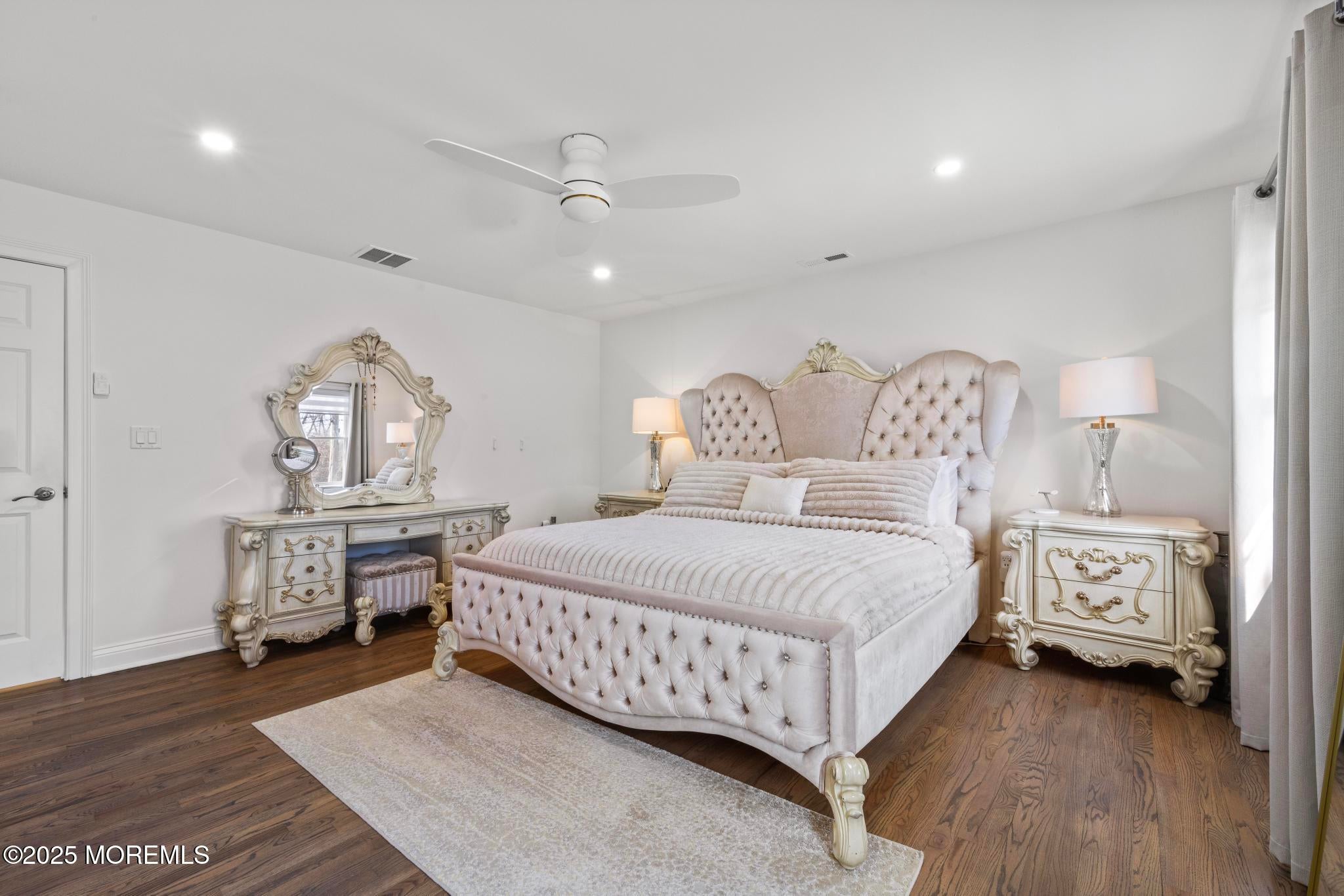 West Long Branch, New Jersey, 07764, United States, 4 Bedrooms Bedrooms, ,4 BathroomsBathrooms,Residential,Active,1903194