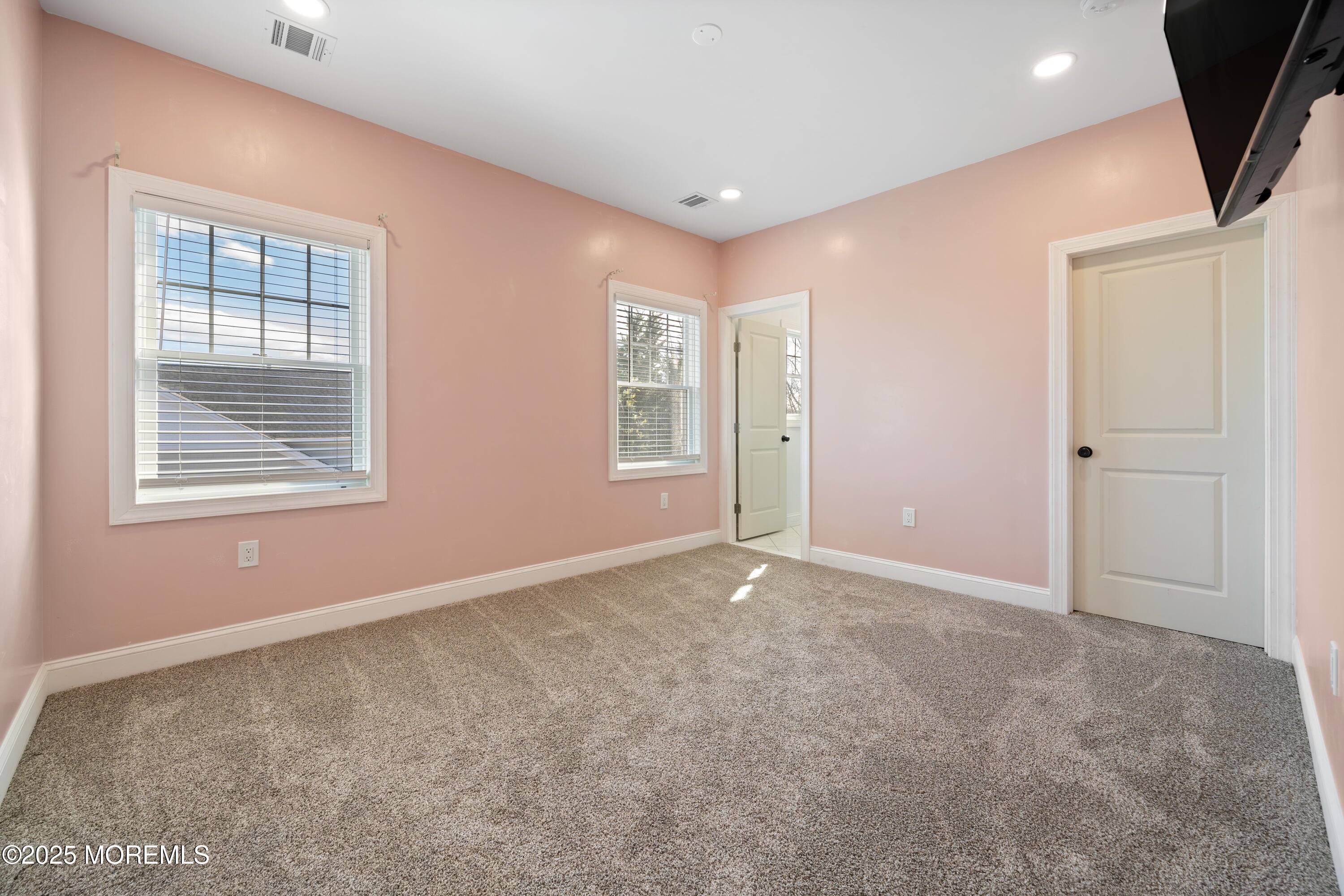 Waretown, New Jersey, 08758, United States, 4 Bedrooms Bedrooms, ,3 BathroomsBathrooms,Residential,Active,1903205