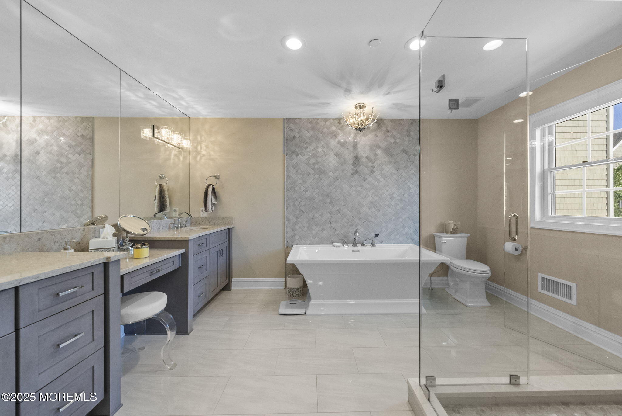 Long Branch, New Jersey, 07740, United States, 4 Bedrooms Bedrooms, ,4 BathroomsBathrooms,Residential,Active,1914600