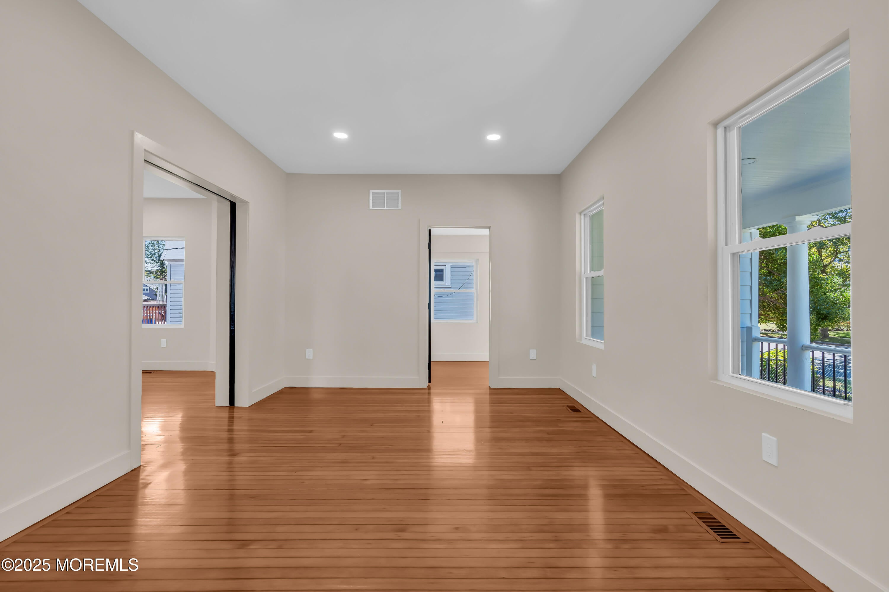 Asbury Park, New Jersey, 07712, United States, 6 Bedrooms Bedrooms, ,4 BathroomsBathrooms,Residential,Active,1929708