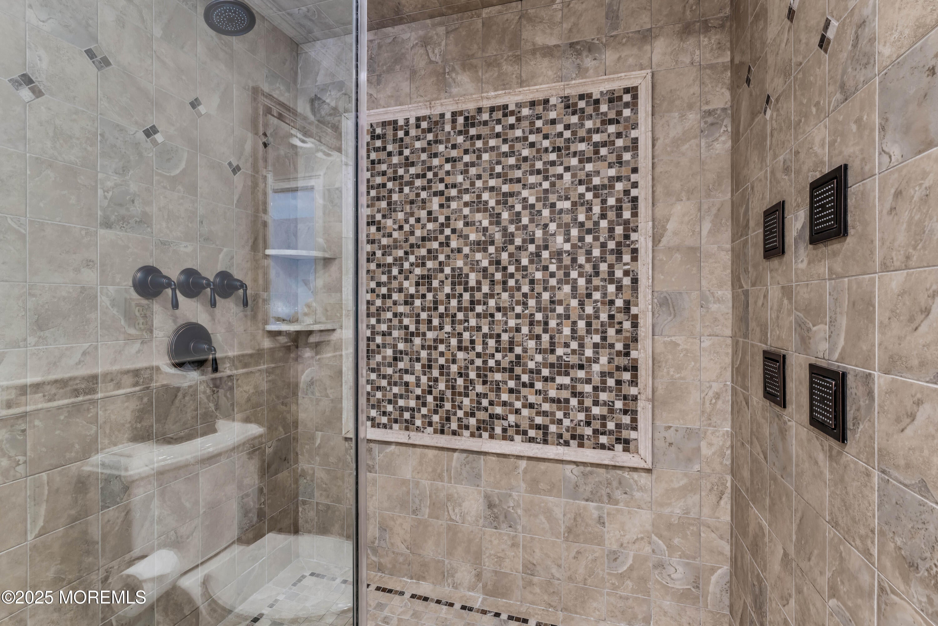 Old Bridge, New Jersey, 08857, United States, 5 Bedrooms Bedrooms, ,4 BathroomsBathrooms,Residential,Pending,1992258