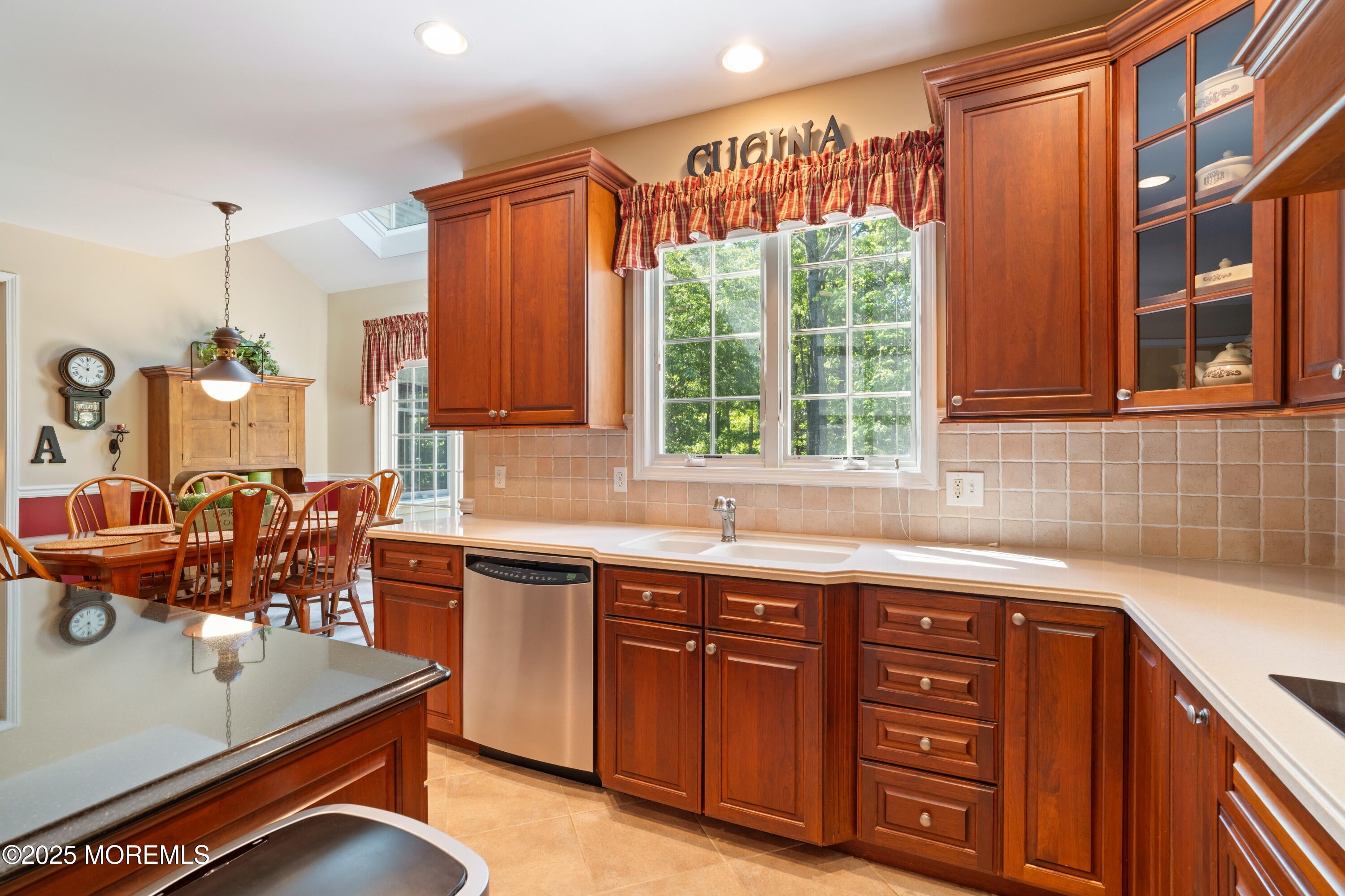 Manahawkin, New Jersey, 08050, United States, ,3 BathroomsBathrooms,Residential,Pending,1824002