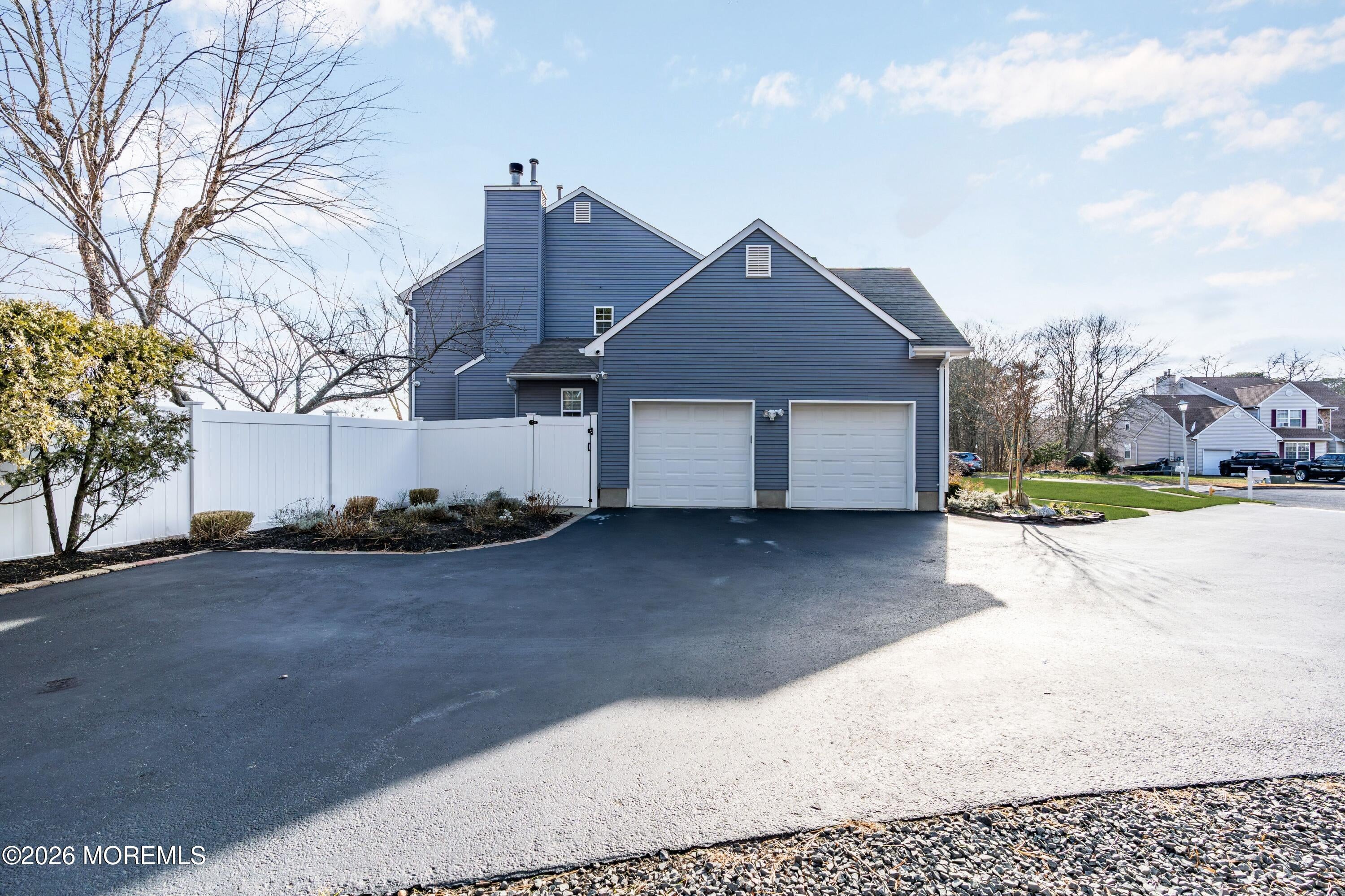 Brick, New Jersey, 08724, United States, 5 Bedrooms Bedrooms, ,3 BathroomsBathrooms,Residential,Active,2007172