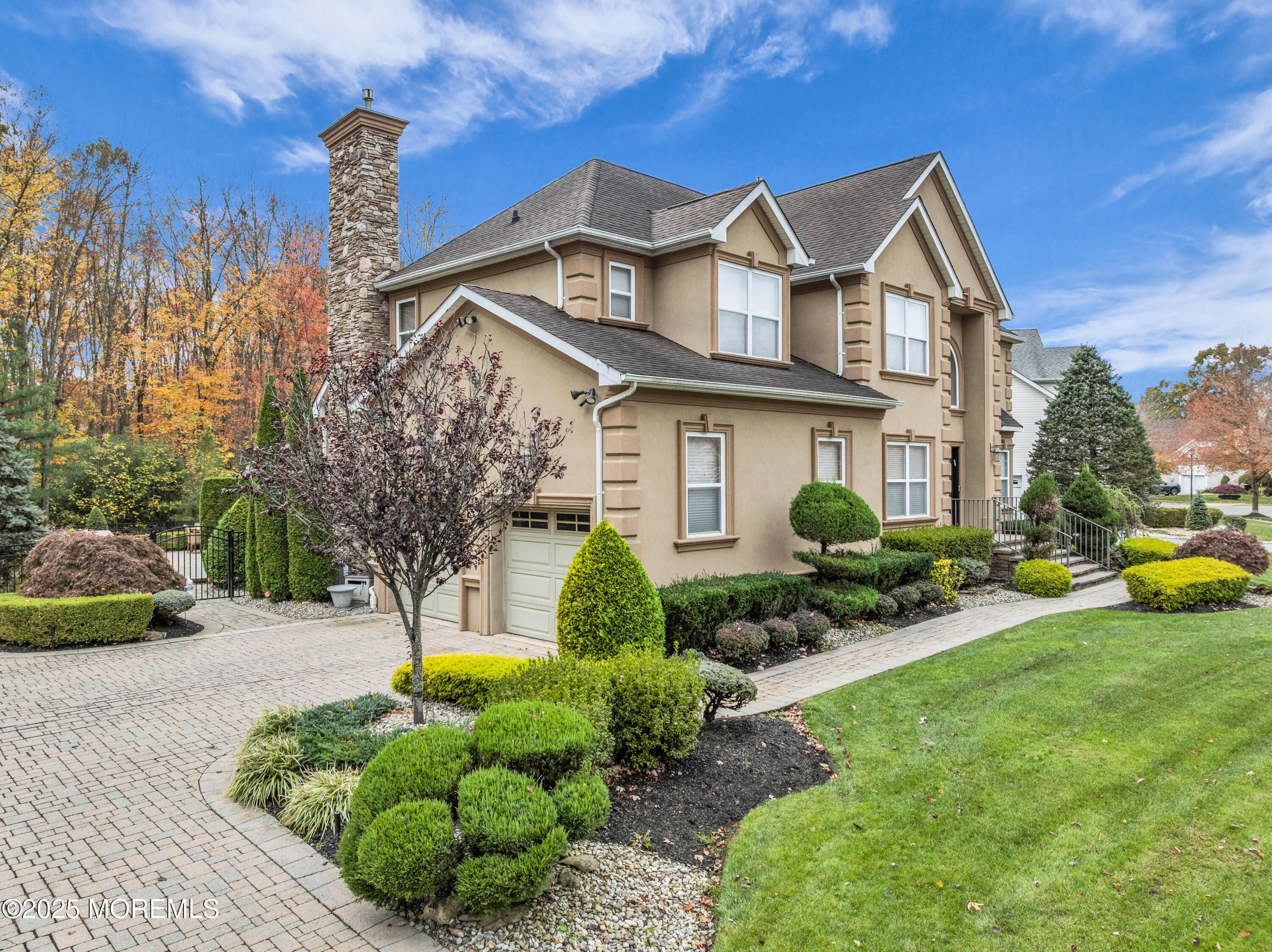 Old Bridge, New Jersey, 08857, United States, 5 Bedrooms Bedrooms, ,4 BathroomsBathrooms,Residential,Pending,1992258