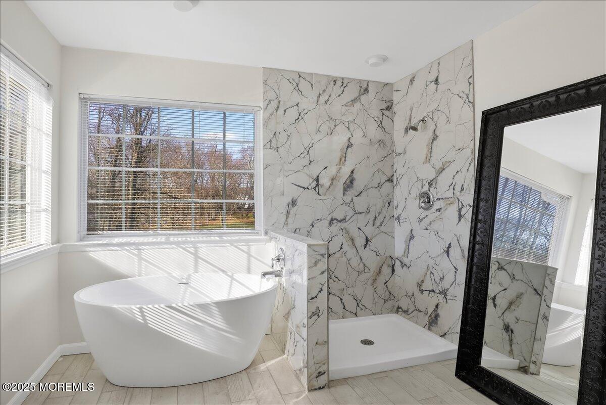 Manalapan, New Jersey, 07726, United States, 4 Bedrooms Bedrooms, ,4 BathroomsBathrooms,Residential,Active,1999930