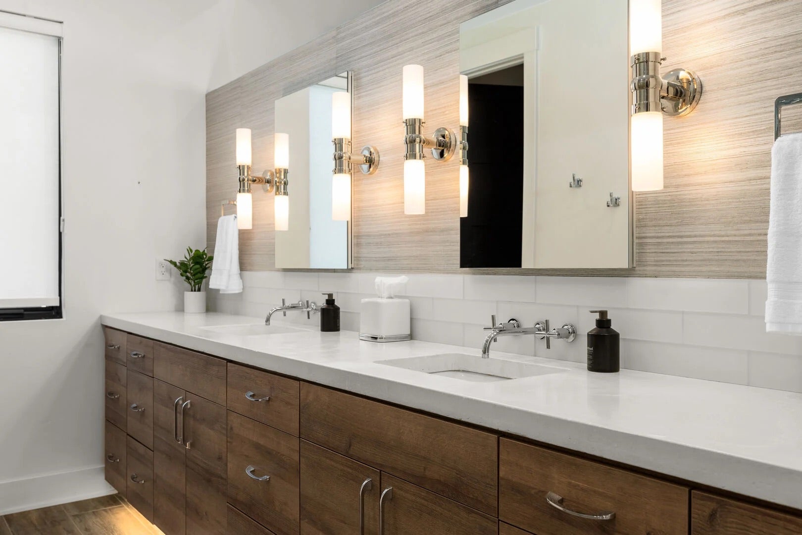 Whitefish, Montana, 59937, United States, 7 Bedrooms Bedrooms, ,5 BathroomsBathrooms,Residential,Active,1914927