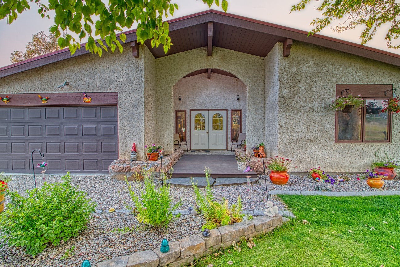 Corvallis, Montana, 59828, United States, 3 Bedrooms Bedrooms, ,2 BathroomsBathrooms,Residential,Active,1769348